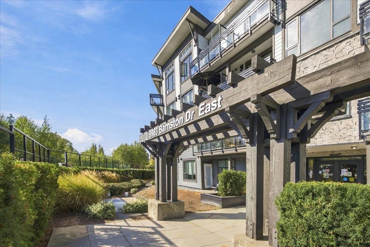 9983 E Barnston Drive #309