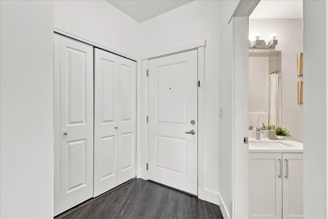 9983 E Barnston Drive #309