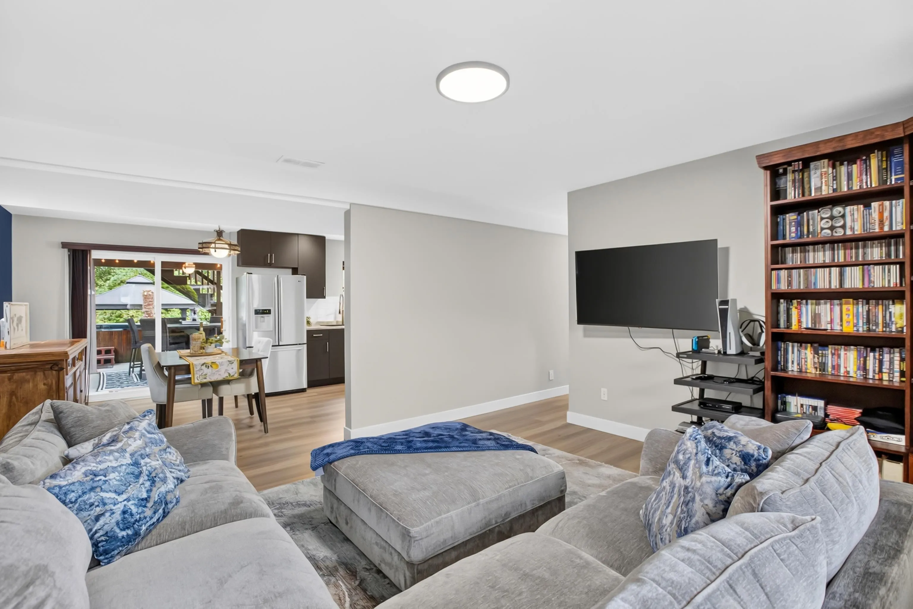 11554 Wildwood Crescent