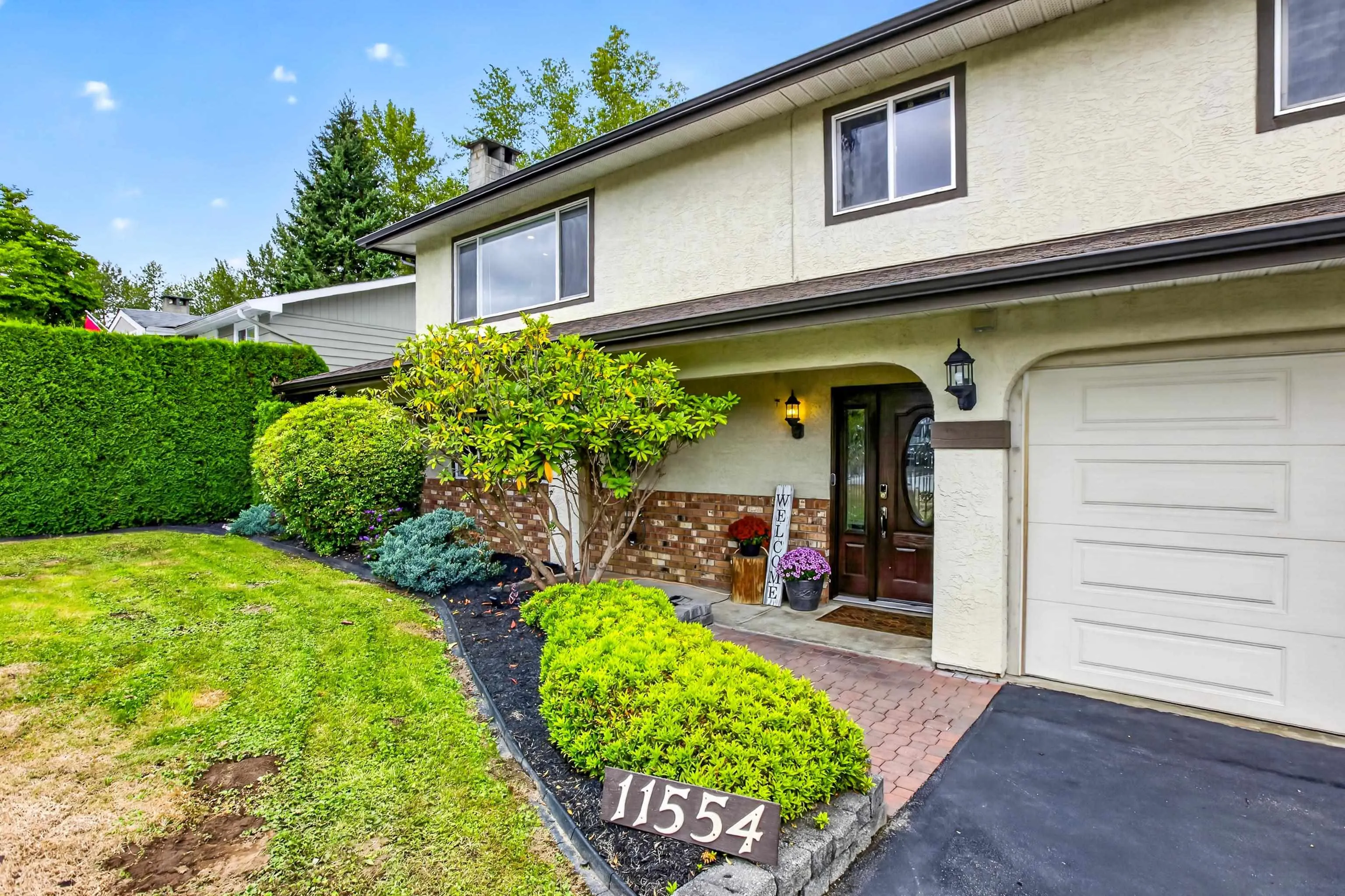 11554 Wildwood Crescent