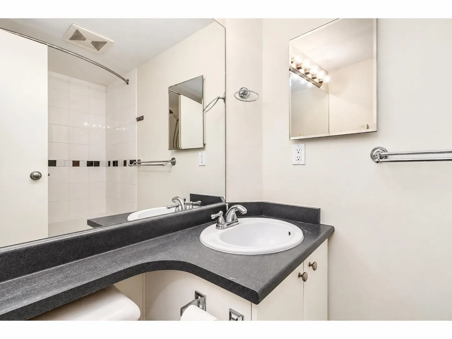1111 Lynn Valley Road #115