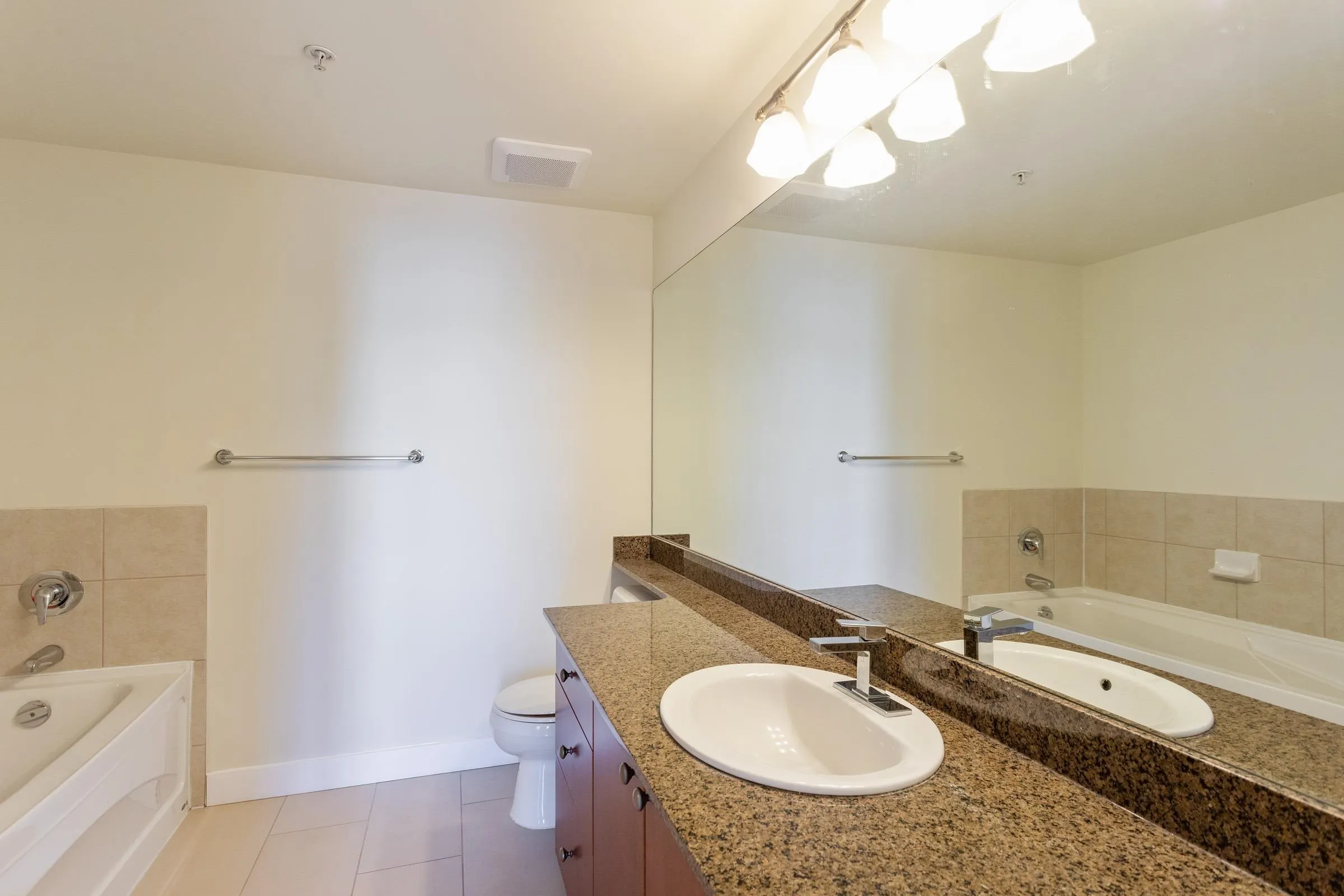 11 E Royal Avenue #605