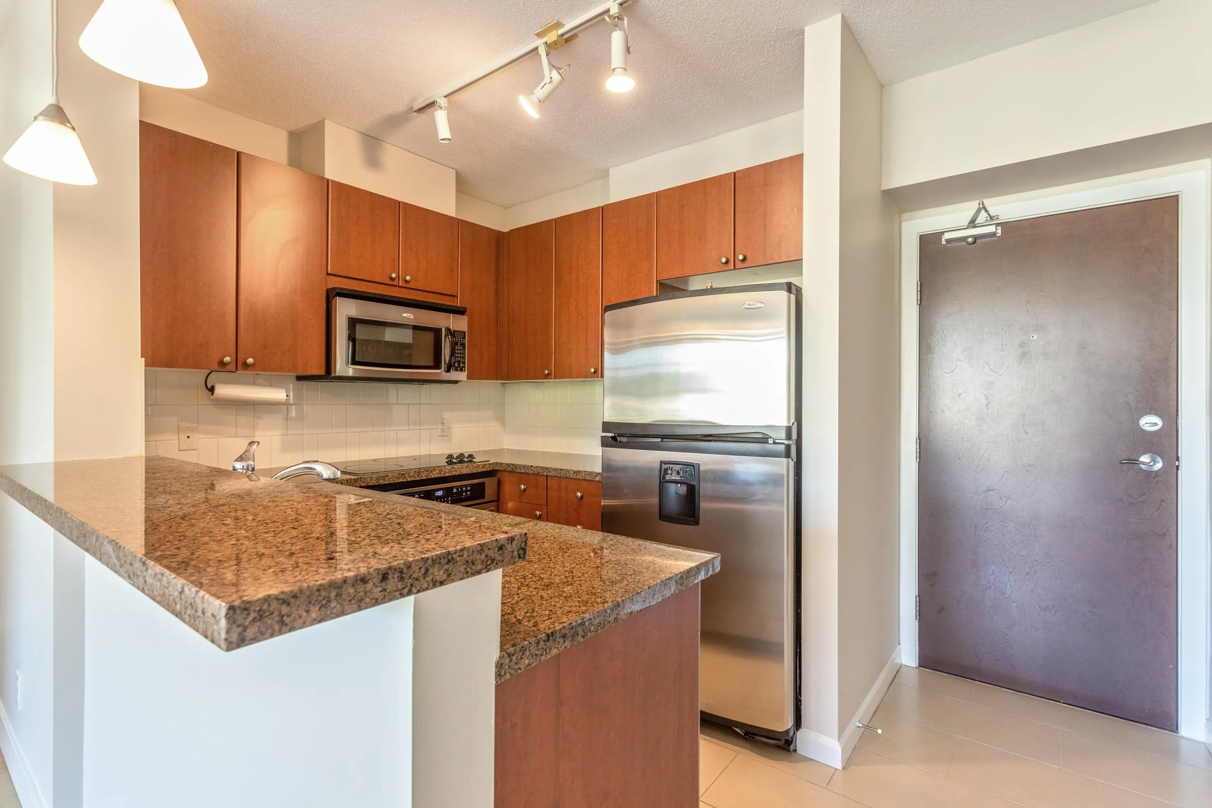 11 E Royal Avenue #605
