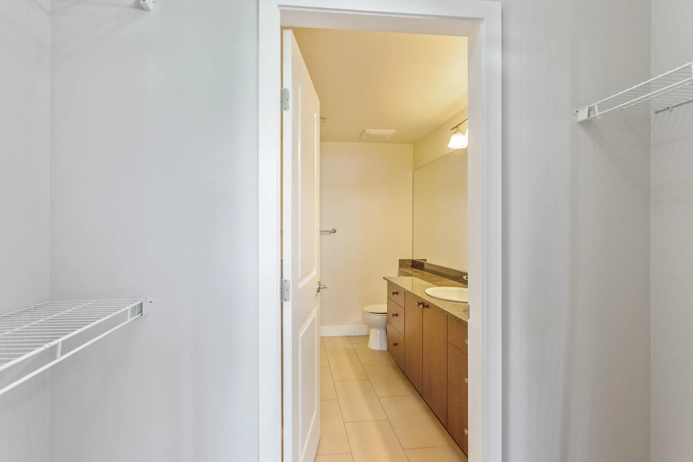 11 E Royal Avenue #605