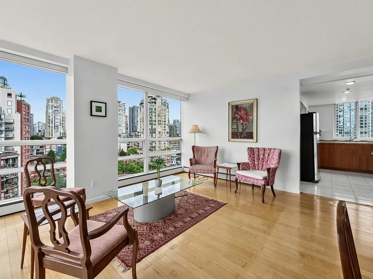 139 Drake Street #16D