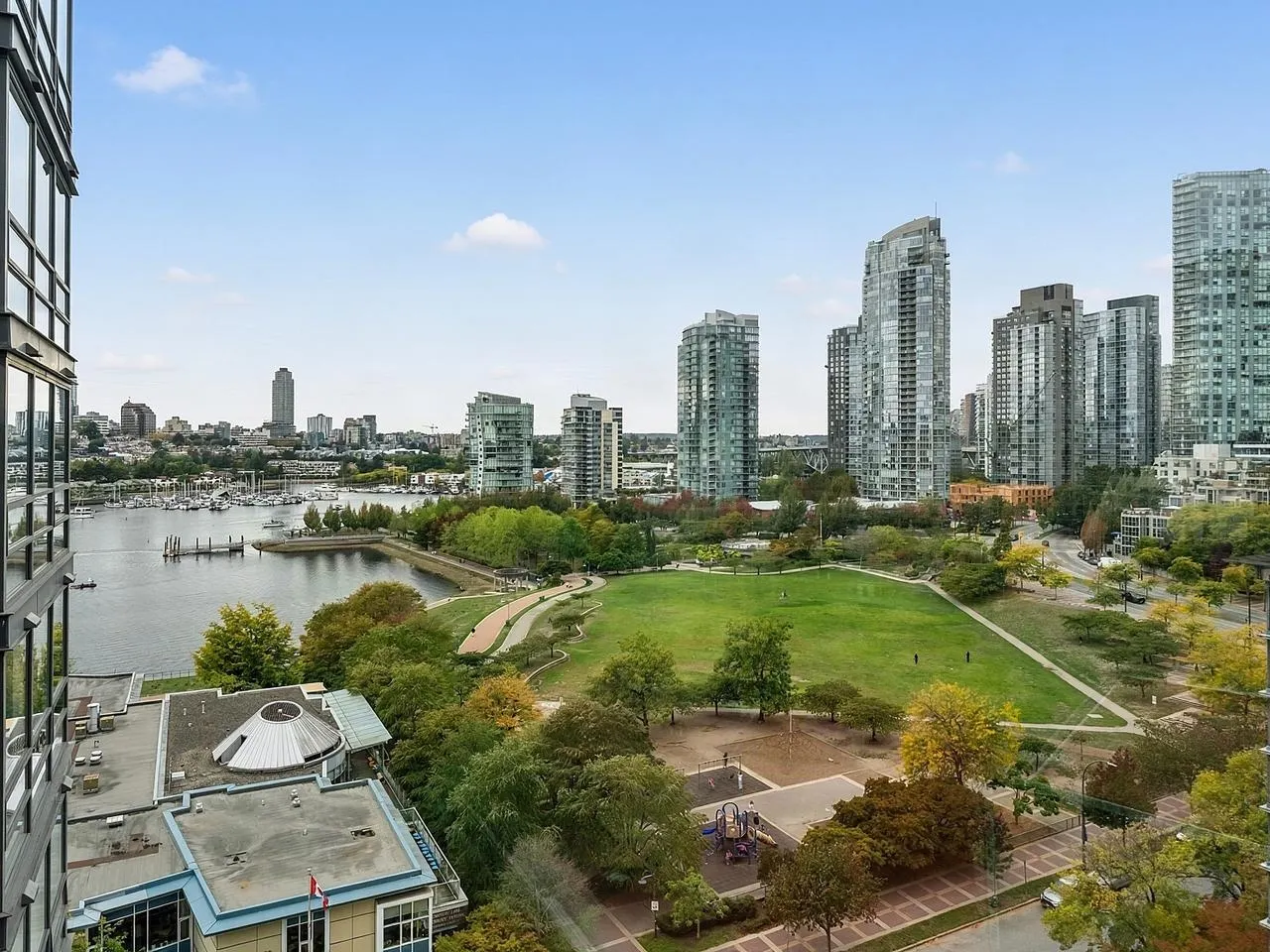 139 Drake Street #16D