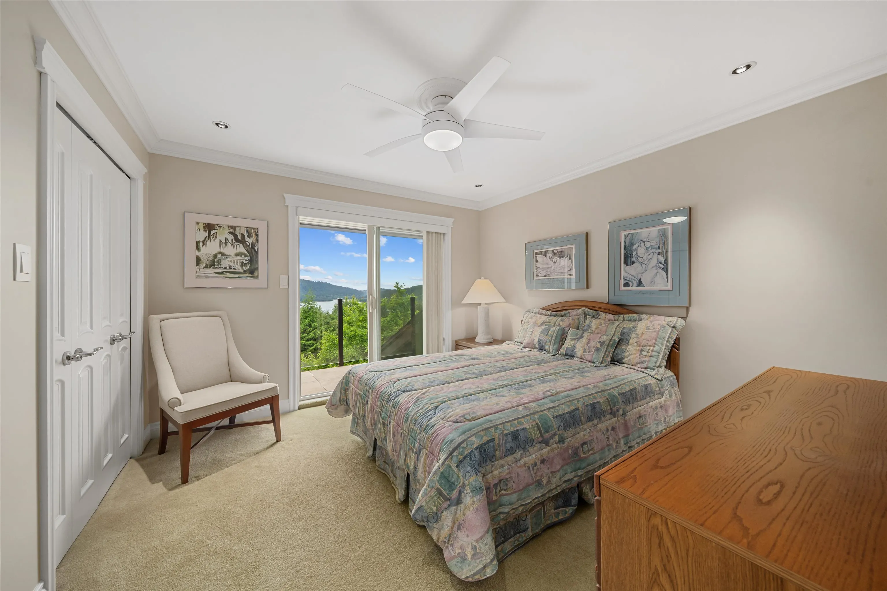11 Elsdon Bay