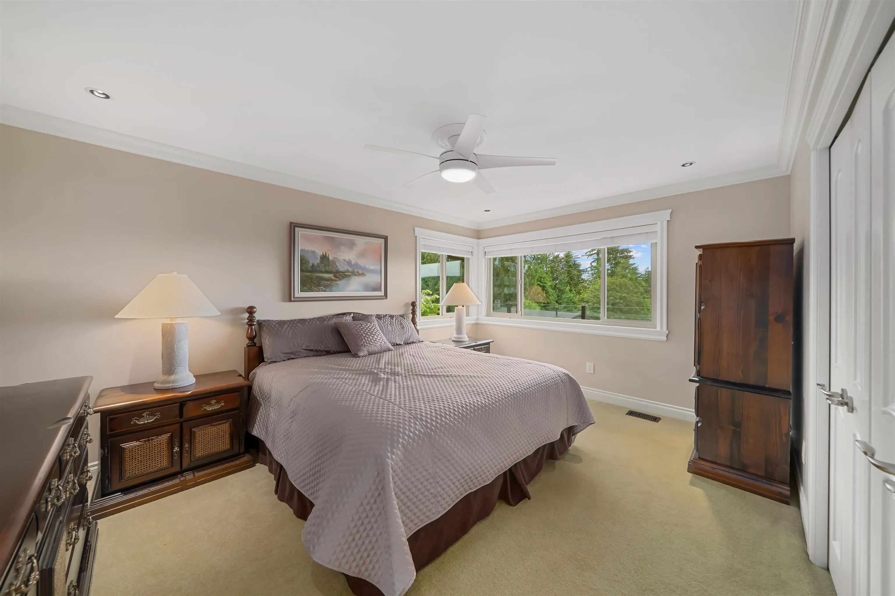 11 Elsdon Bay