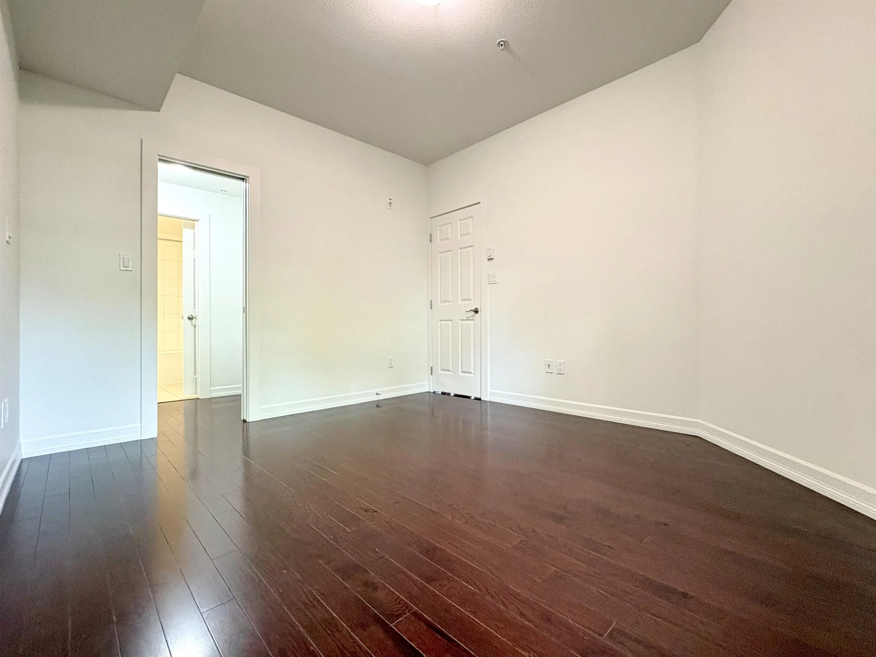 10237 133 Street #112
