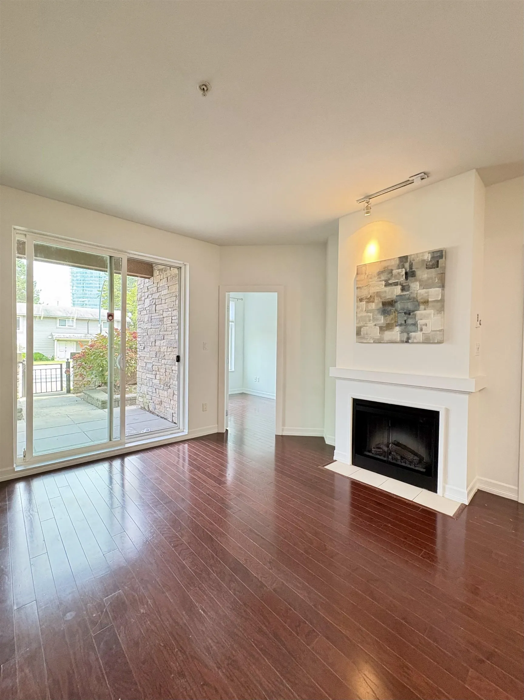 10237 133 Street #112
