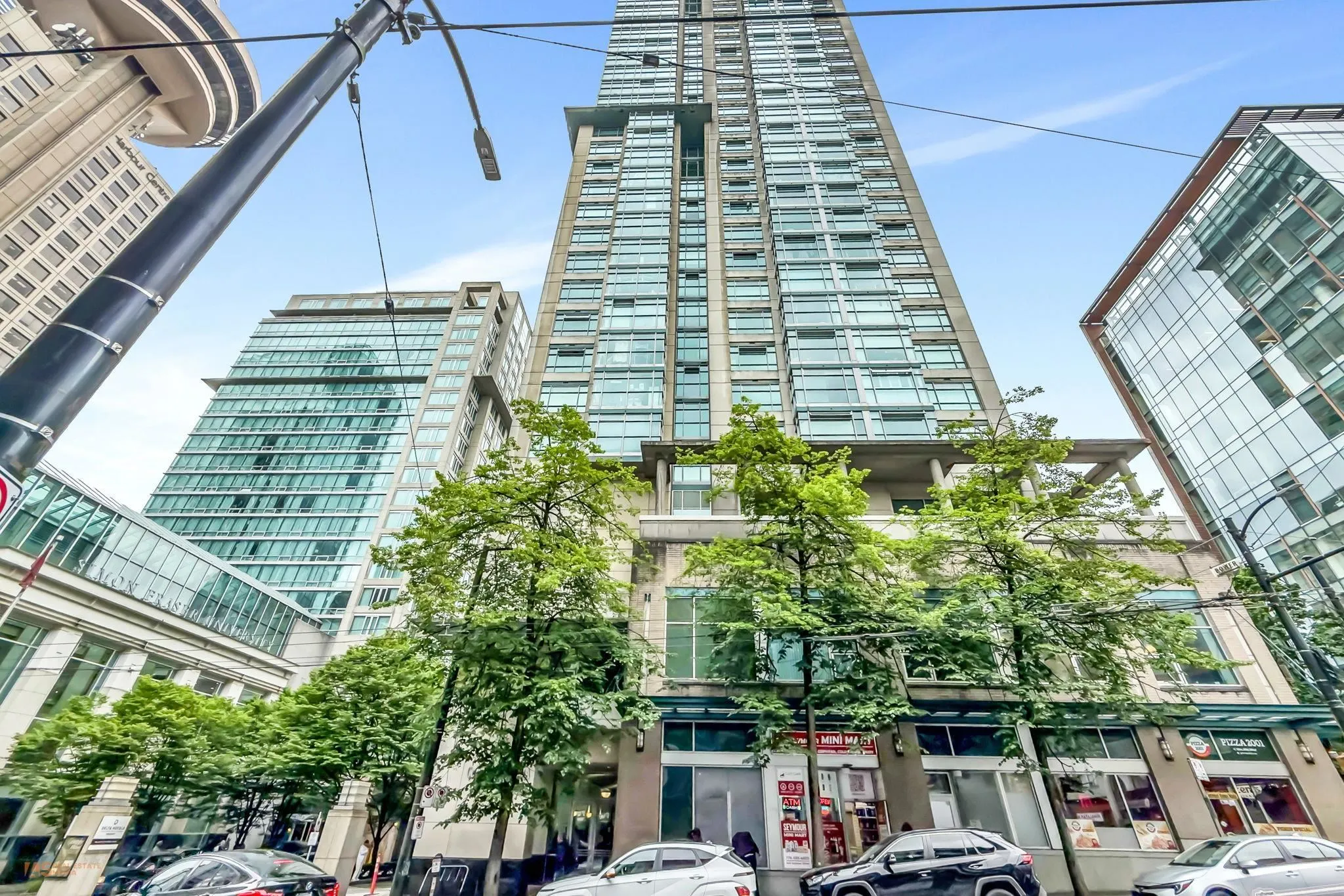 438 Seymour Street #2010