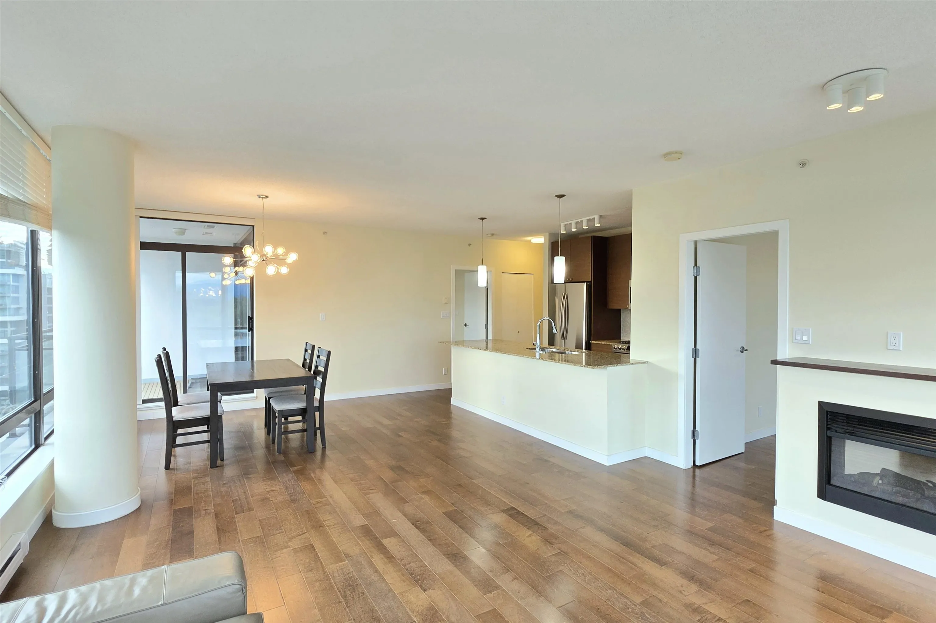 400 Capilano Road #2102