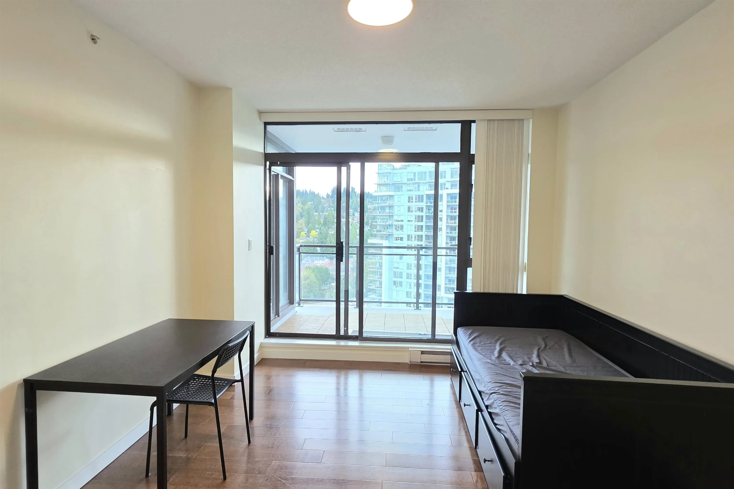 400 Capilano Road #2102