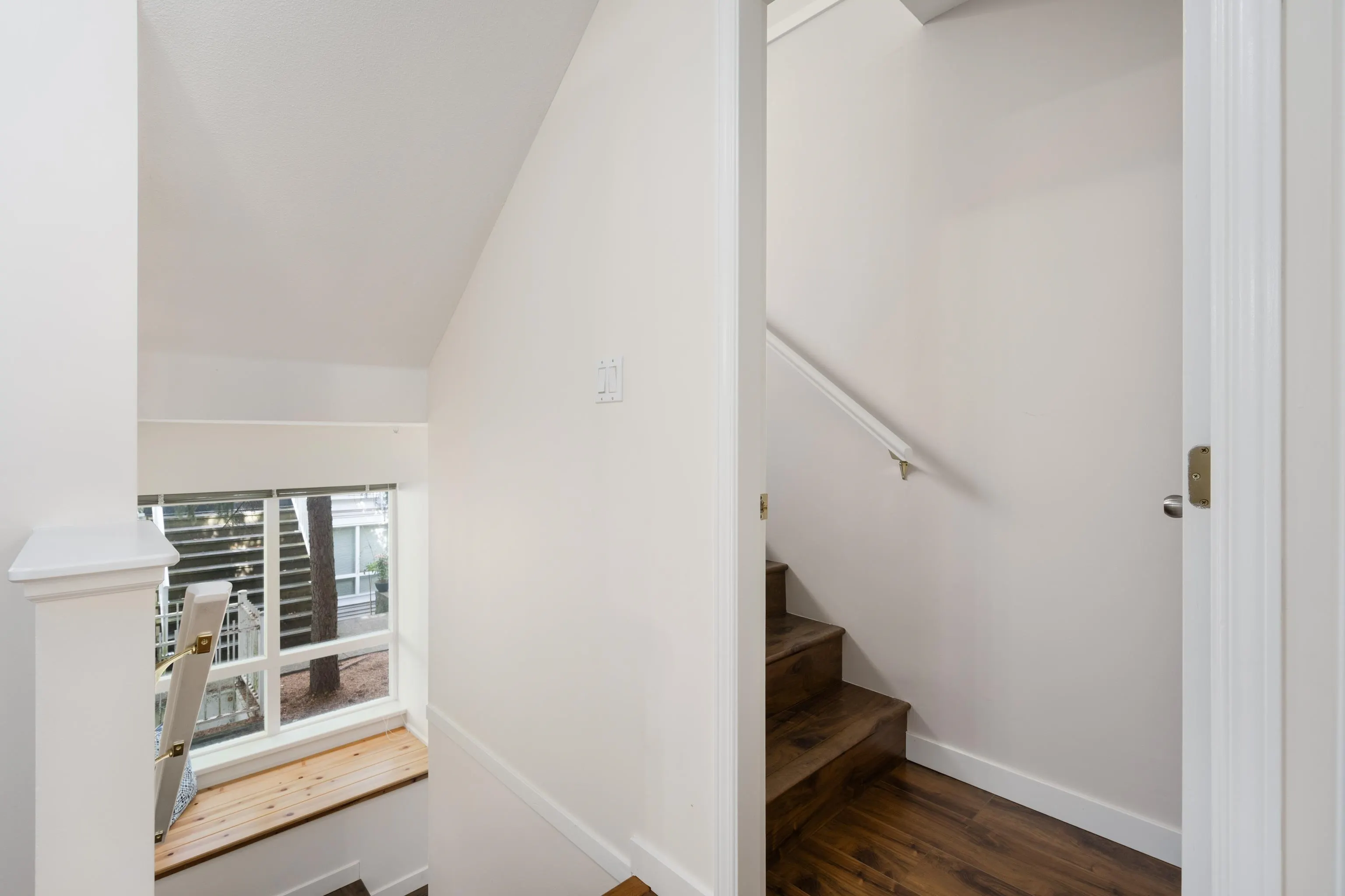 6577 Southoaks Crescent #54