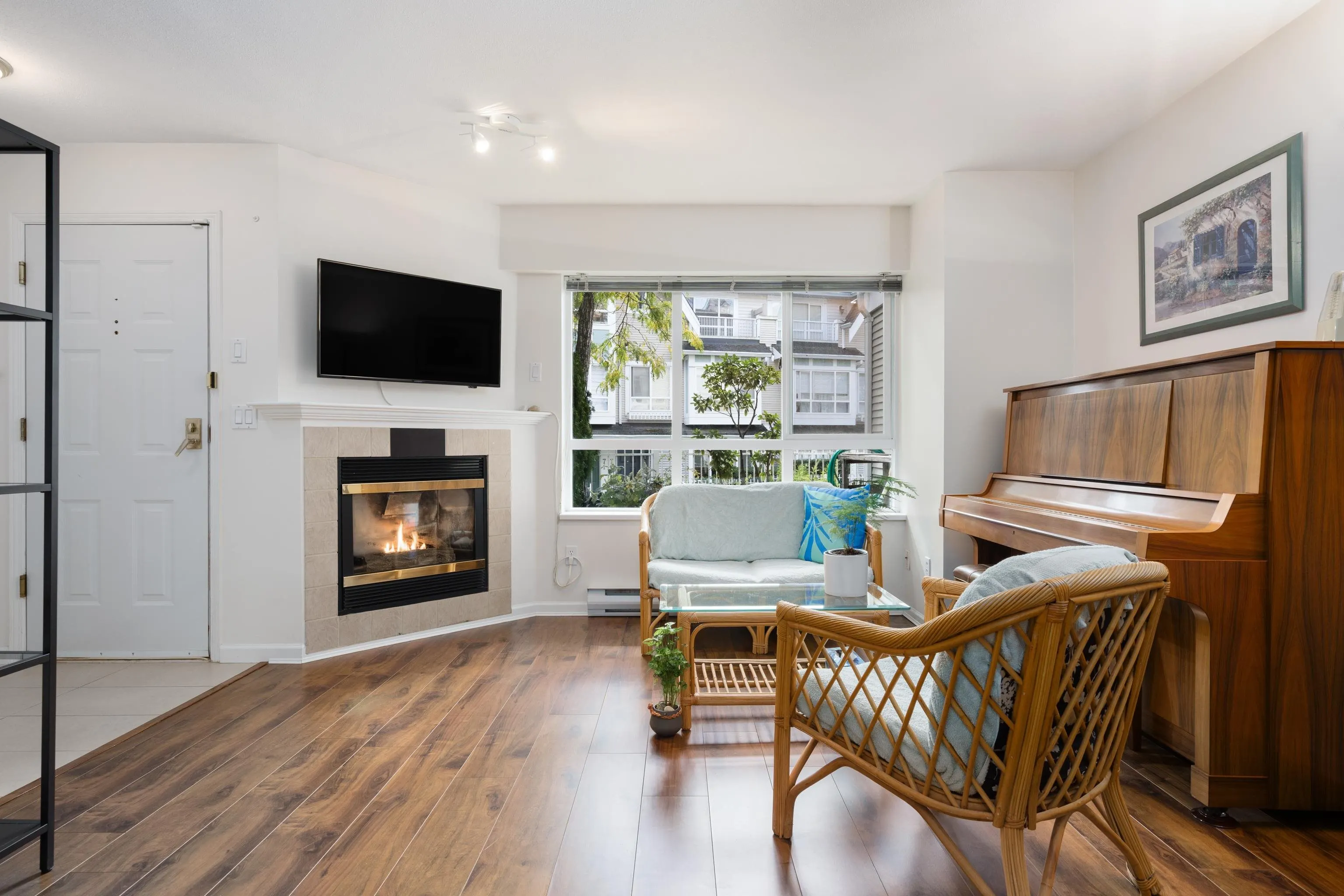 6577 Southoaks Crescent #54