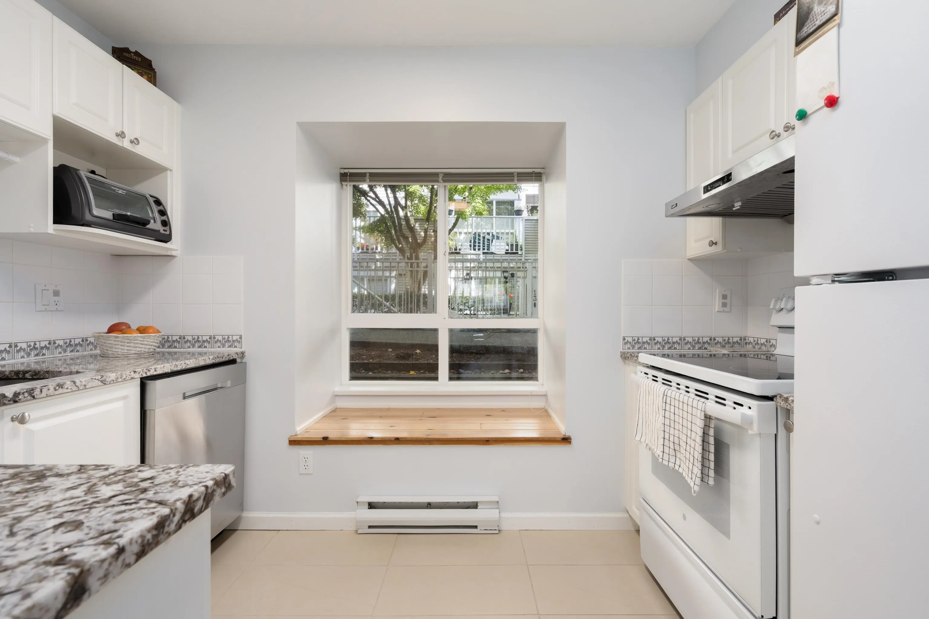 6577 Southoaks Crescent #54