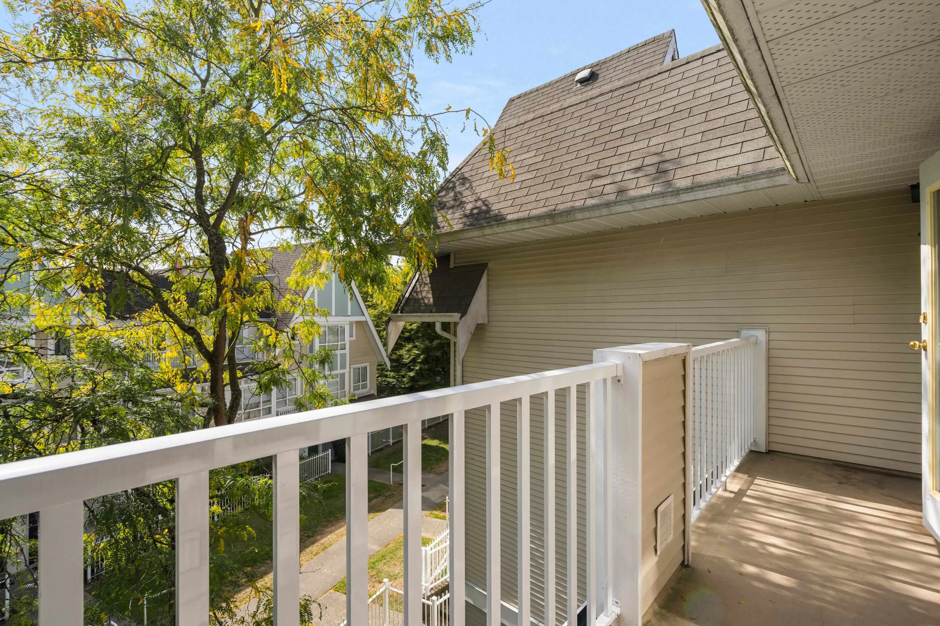 6577 Southoaks Crescent #54