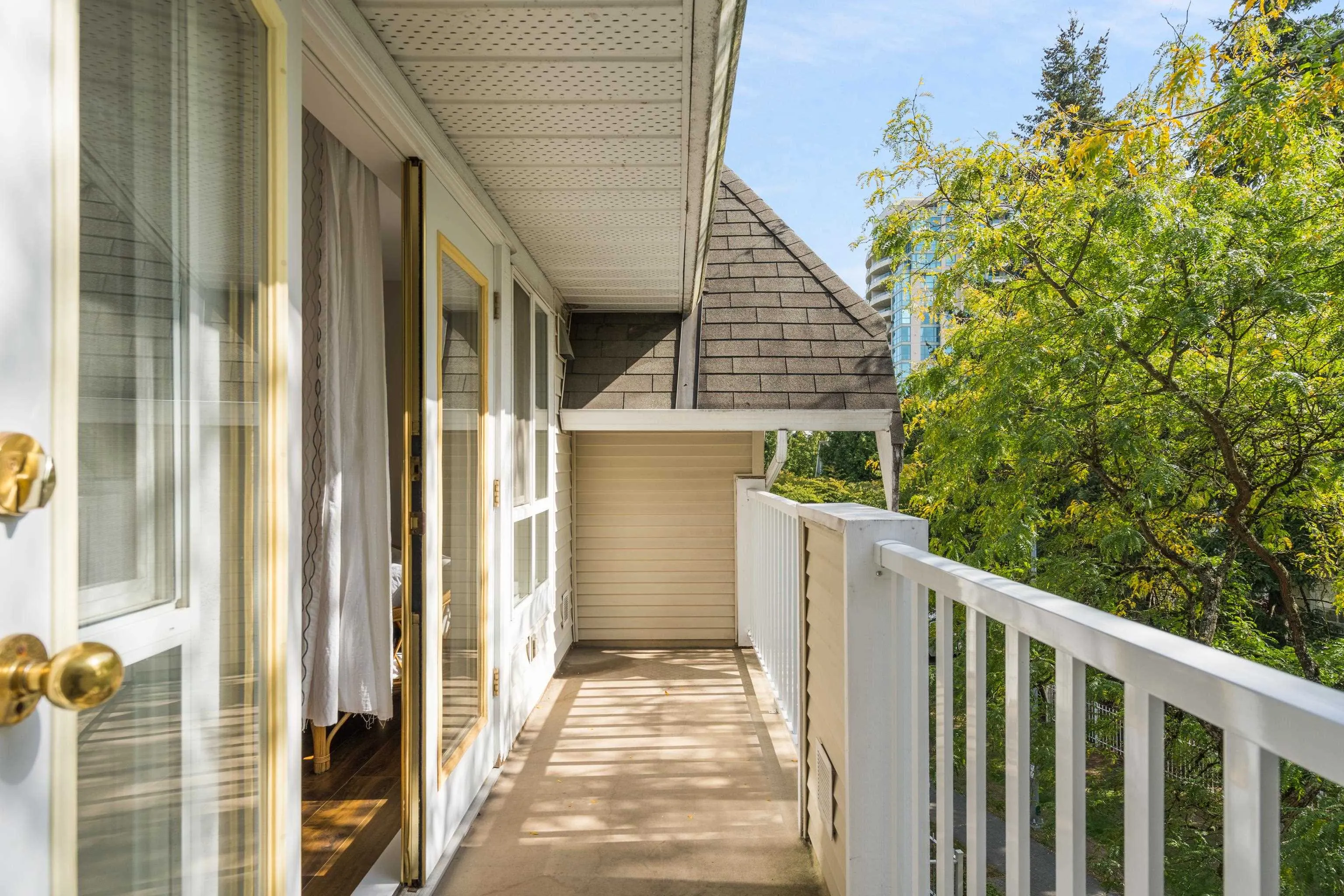 6577 Southoaks Crescent #54