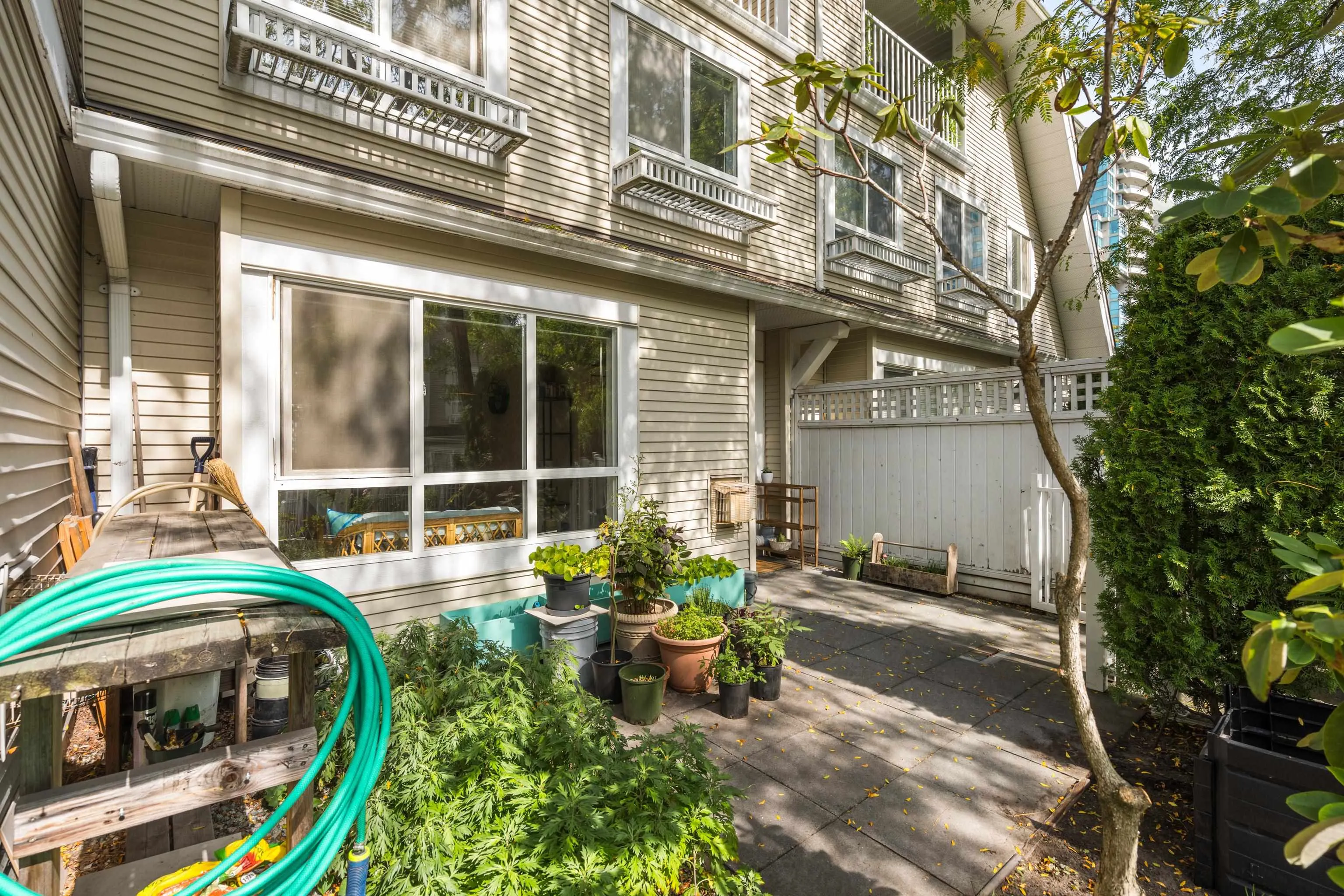 6577 Southoaks Crescent #54