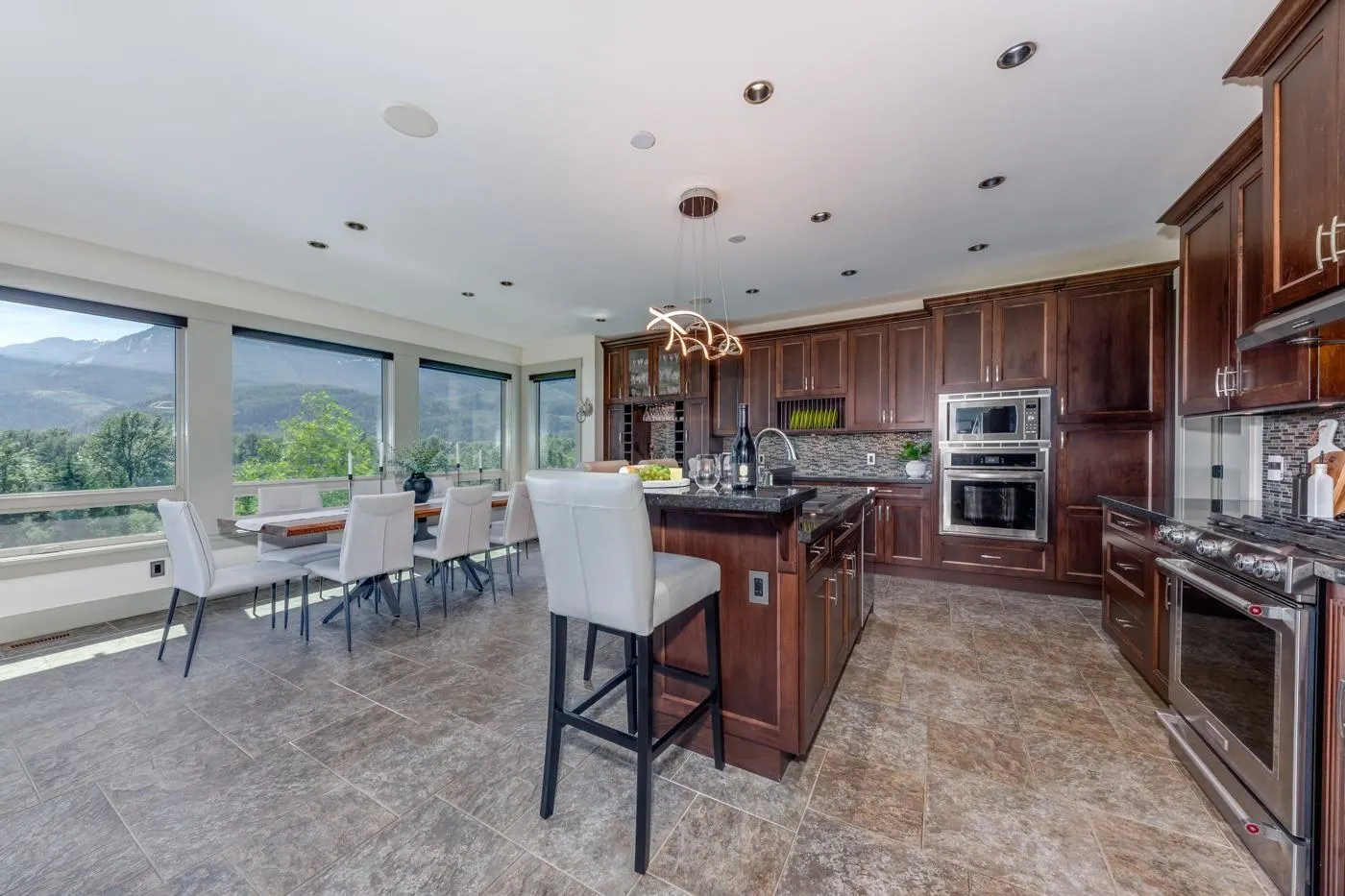 41155 Rockridge Place