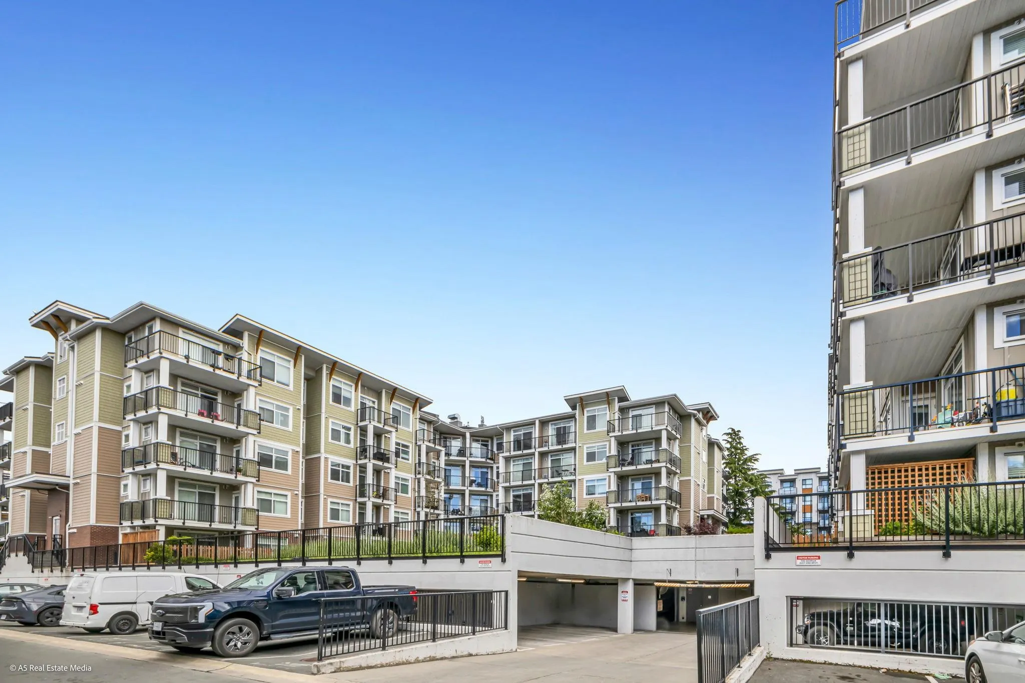 20696 Eastleigh Crescent #317