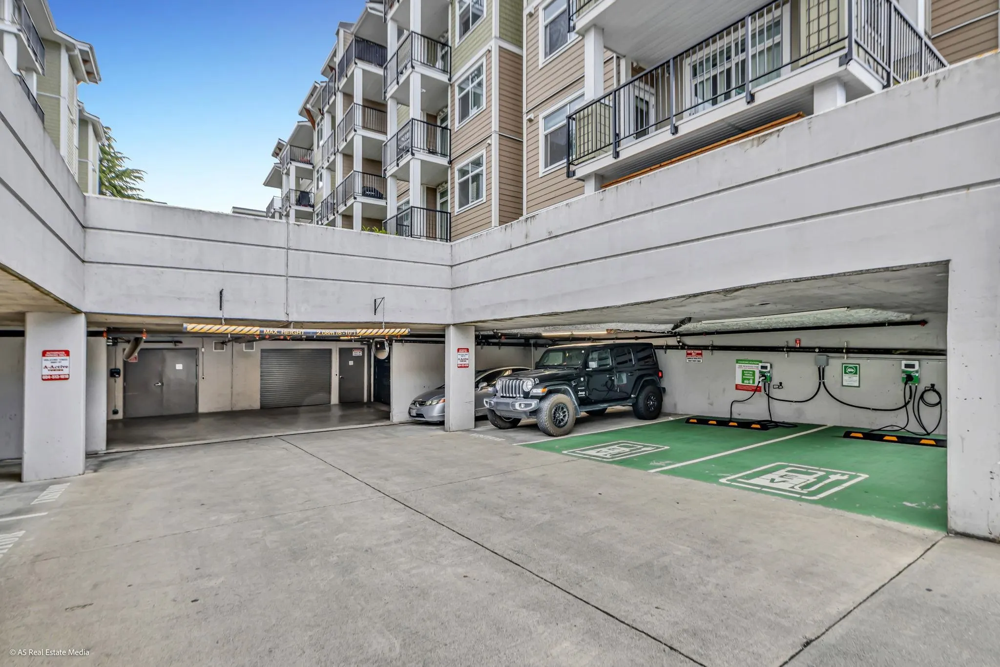 20696 Eastleigh Crescent #317