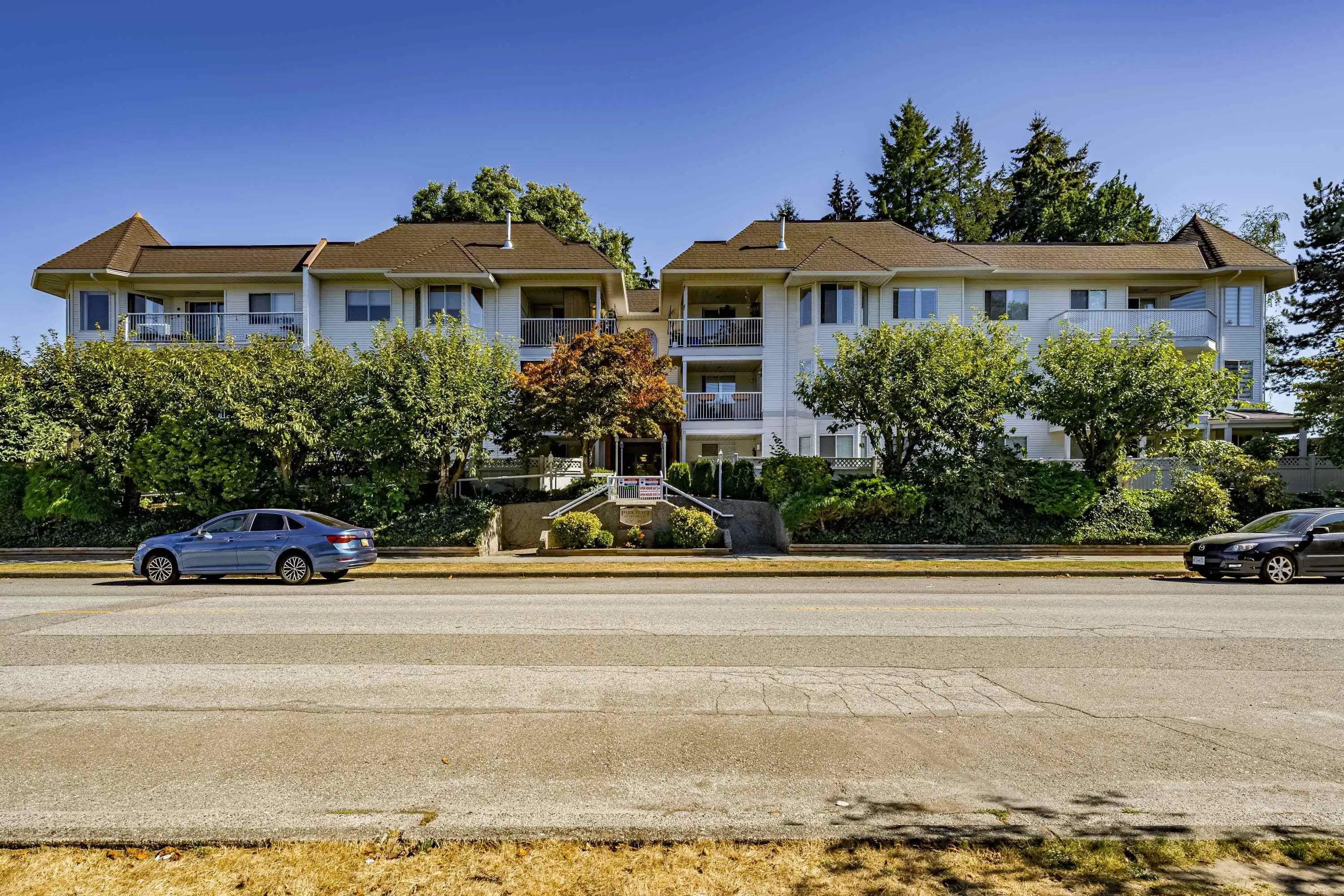 3088 Flint Street #103