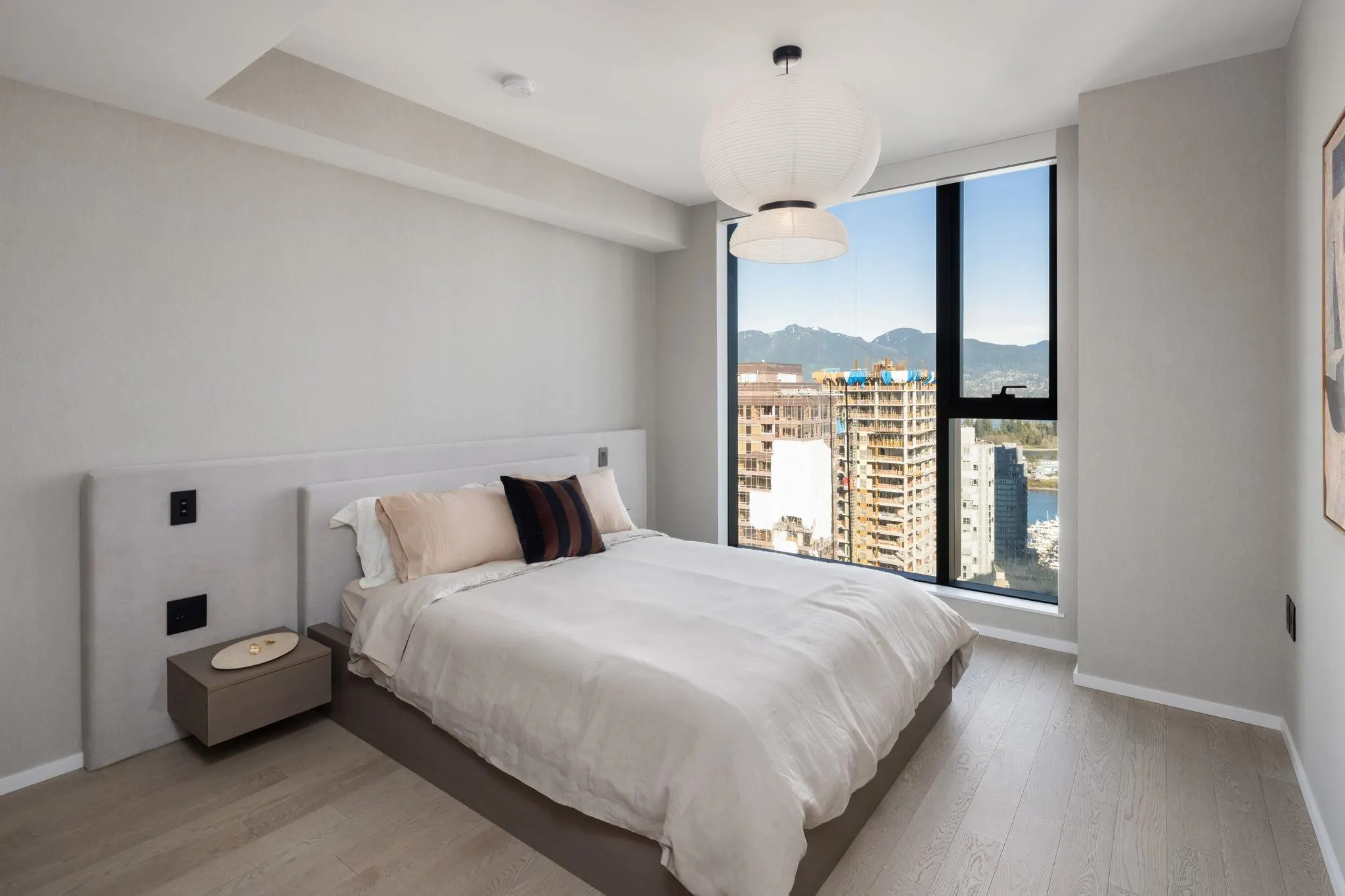 1482 Robson Street #3102