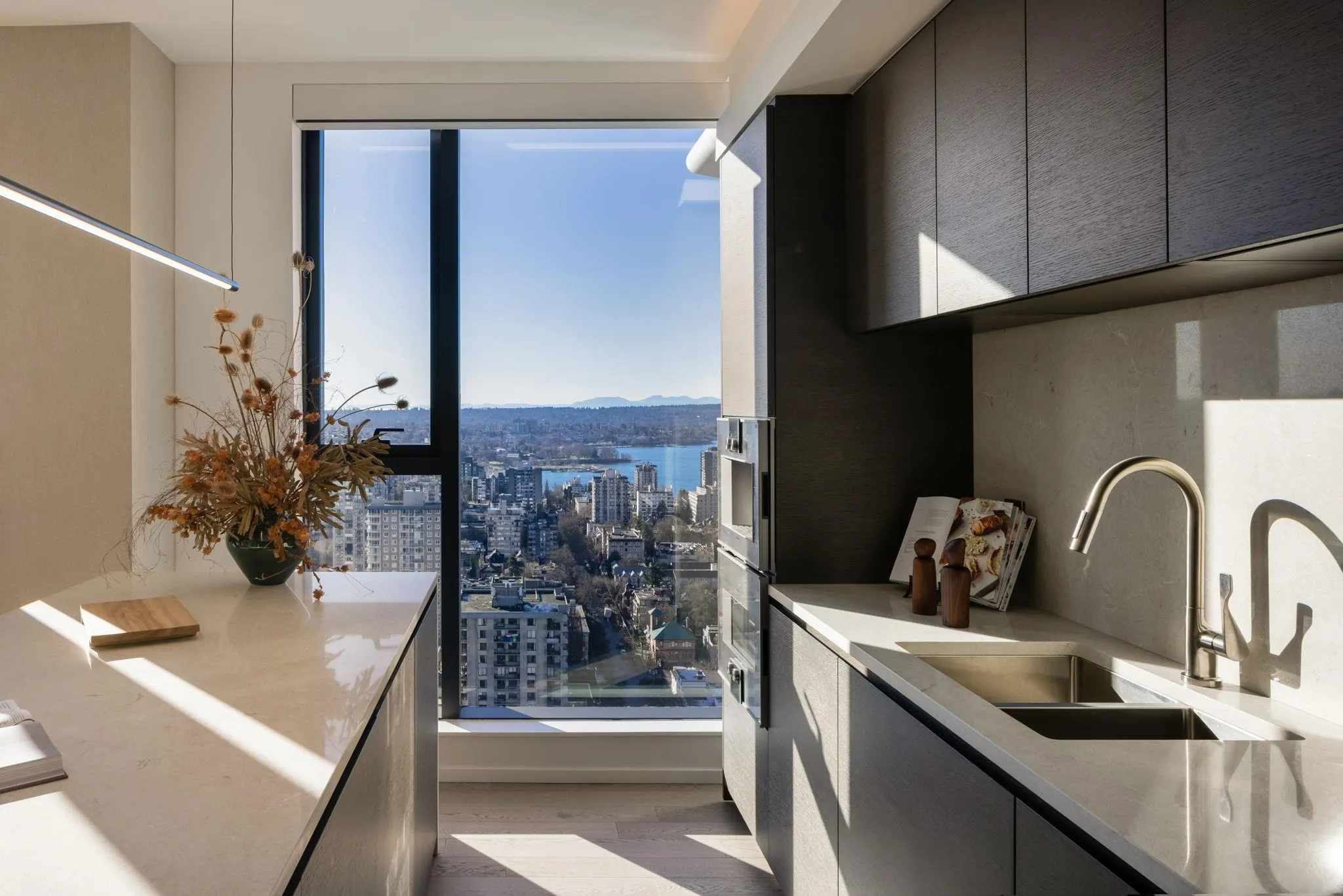 1482 Robson Street #3102