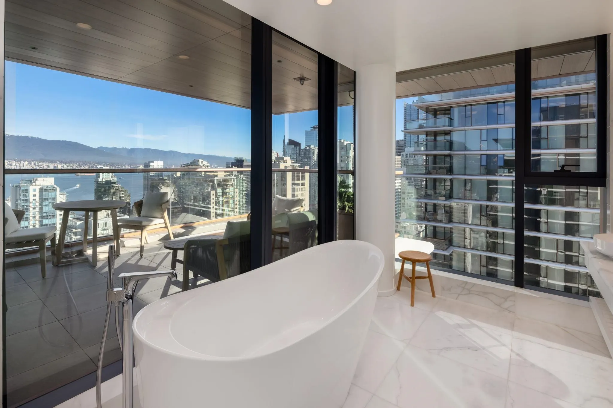 1482 Robson Street #3102