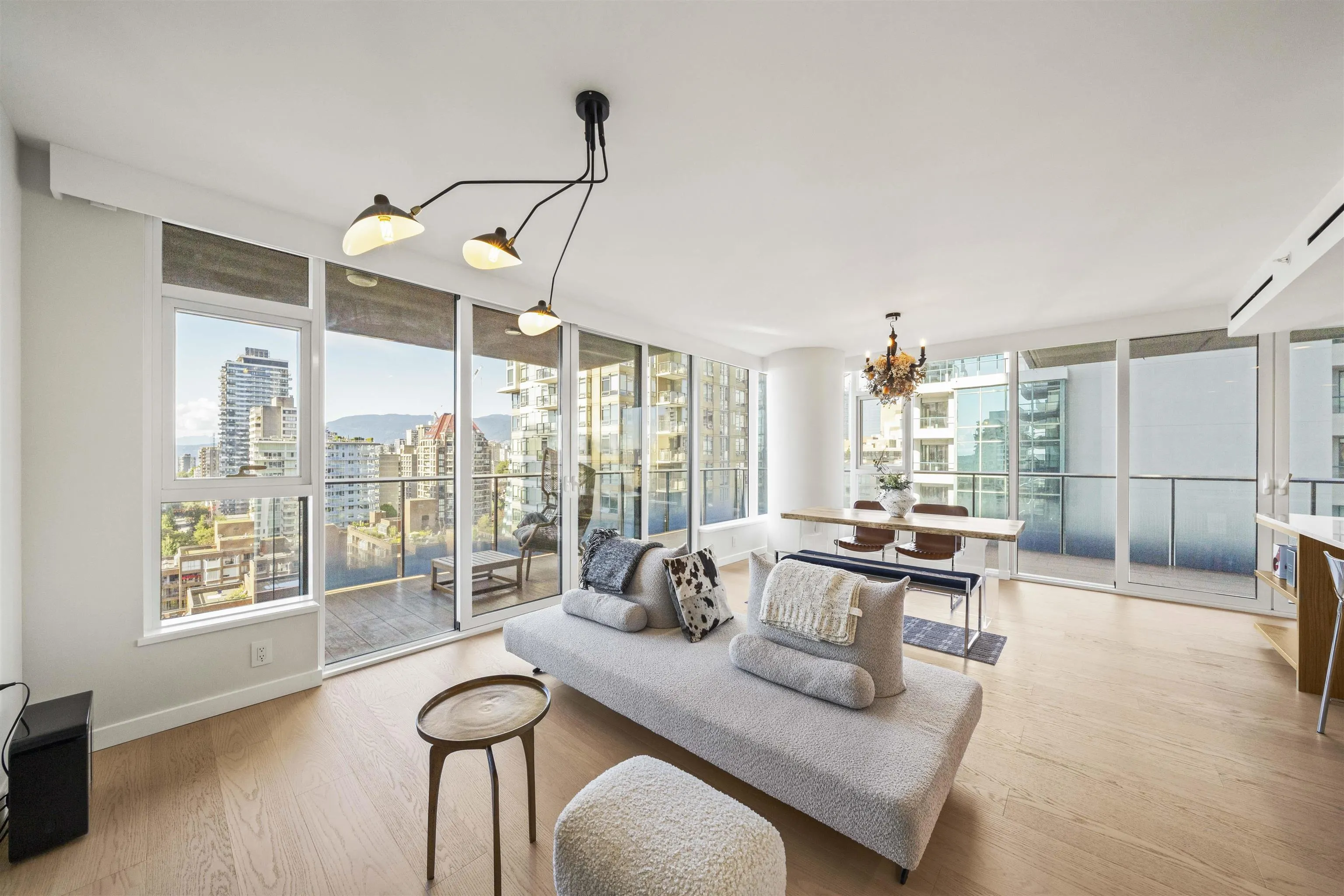 1335 Howe Street #1801