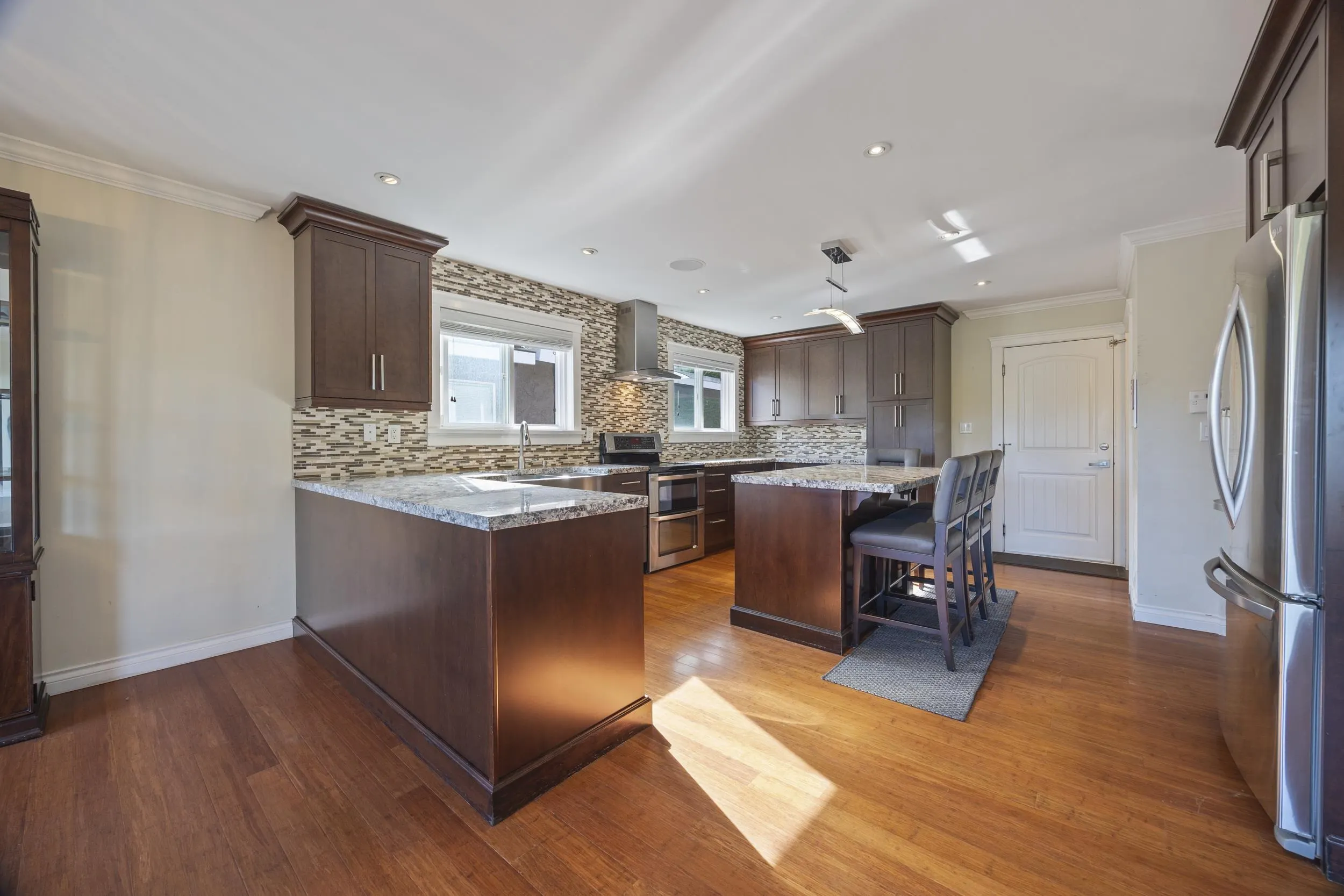 8200 Burnfield Crescent