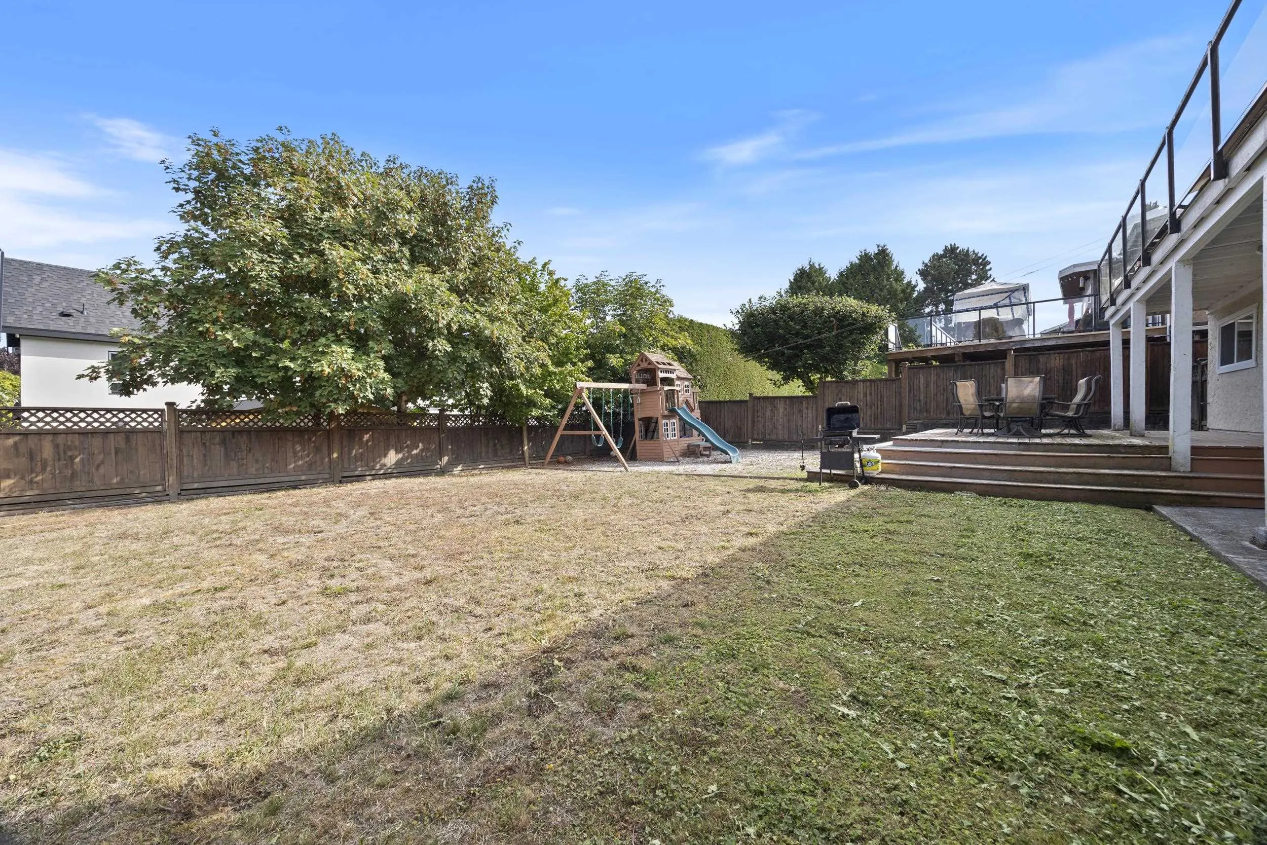 8200 Burnfield Crescent