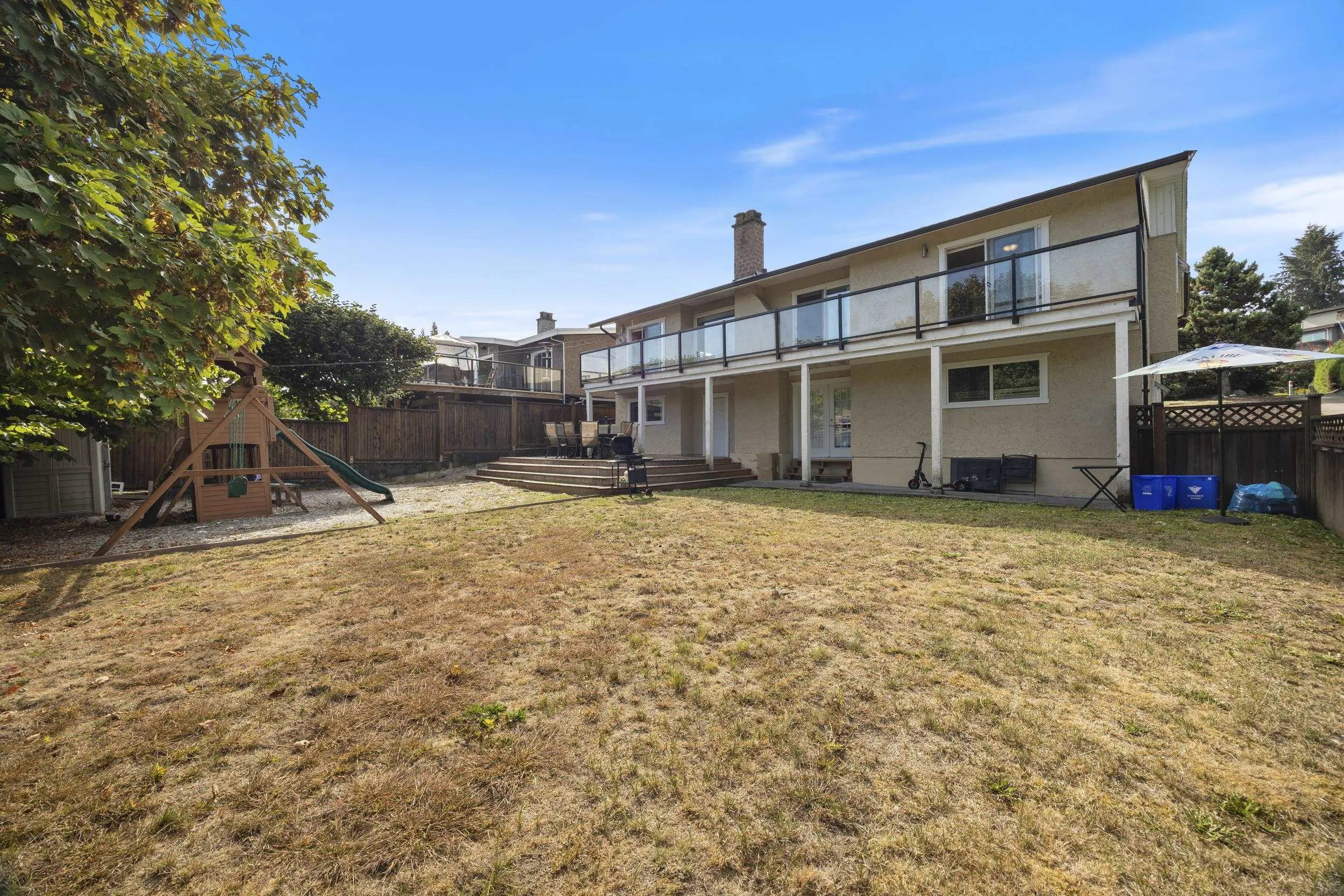8200 Burnfield Crescent