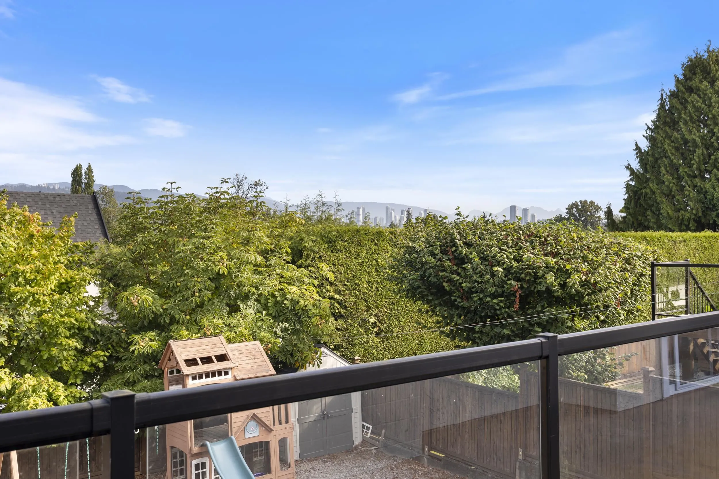 8200 Burnfield Crescent