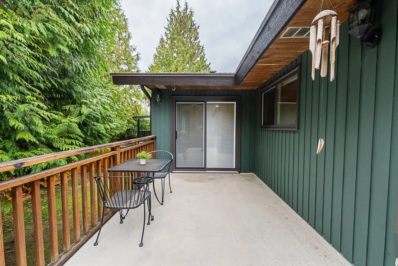 6115 Sunwood Drive