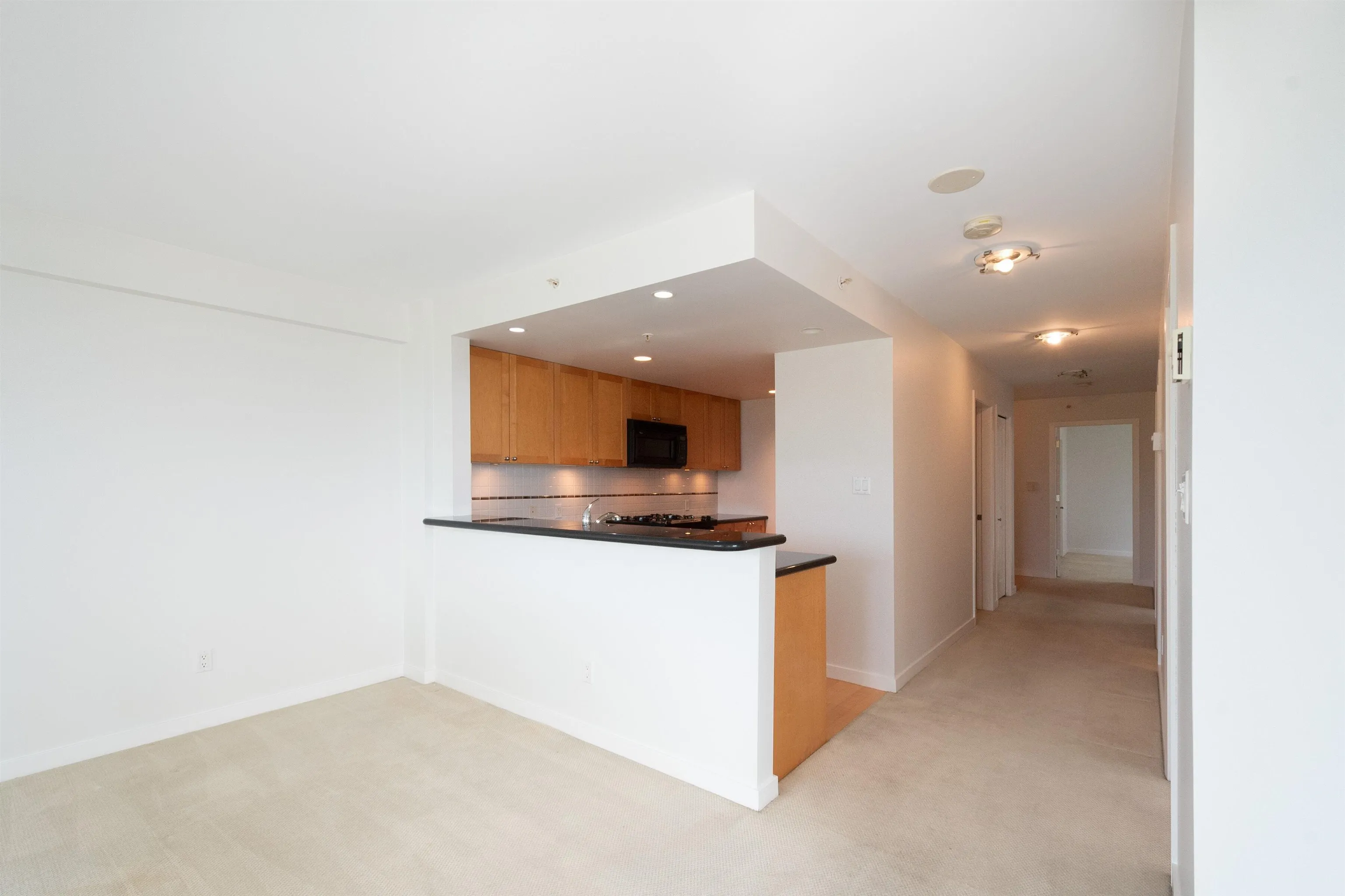 1485 W 6th Avenue #401