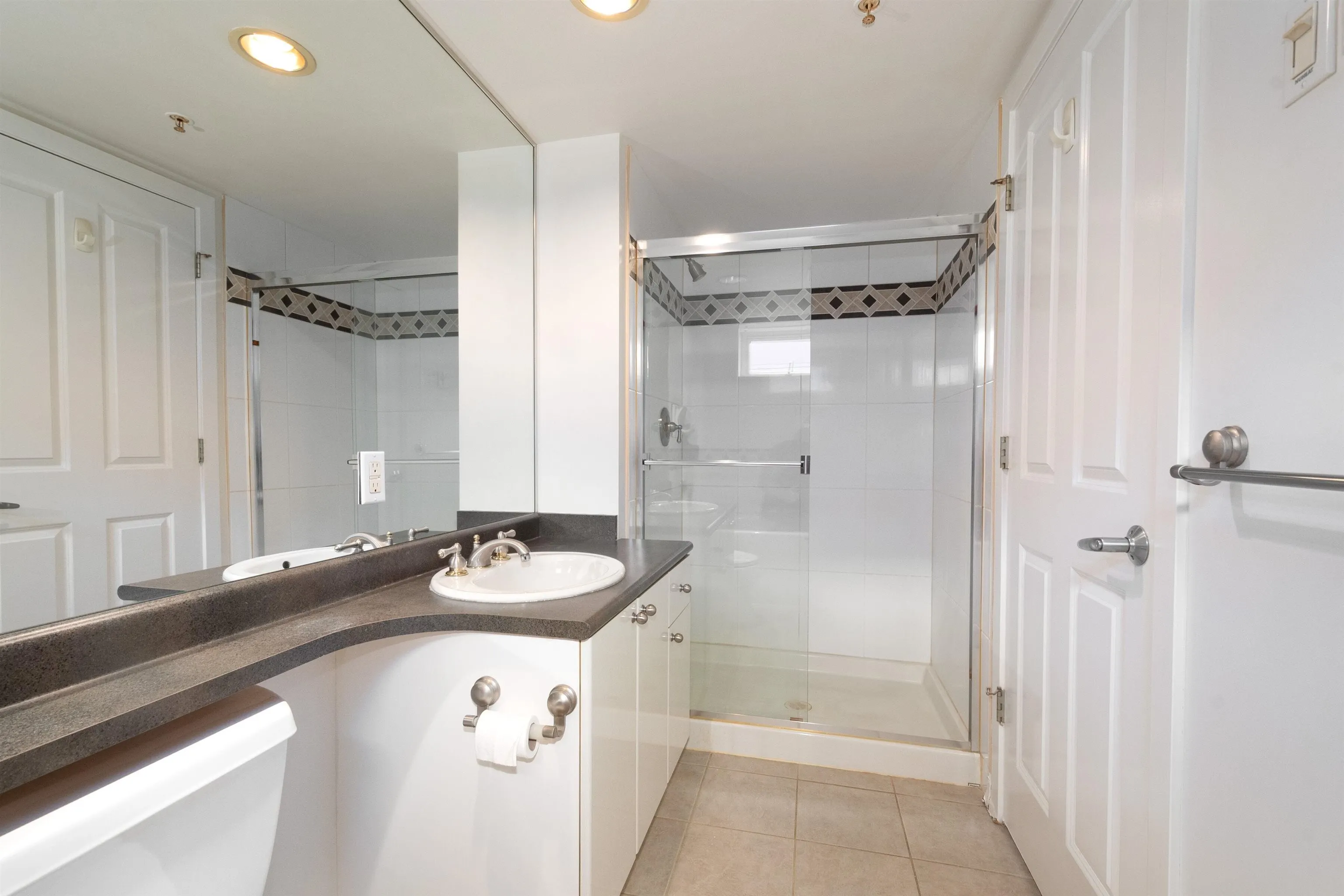1485 W 6th Avenue #401