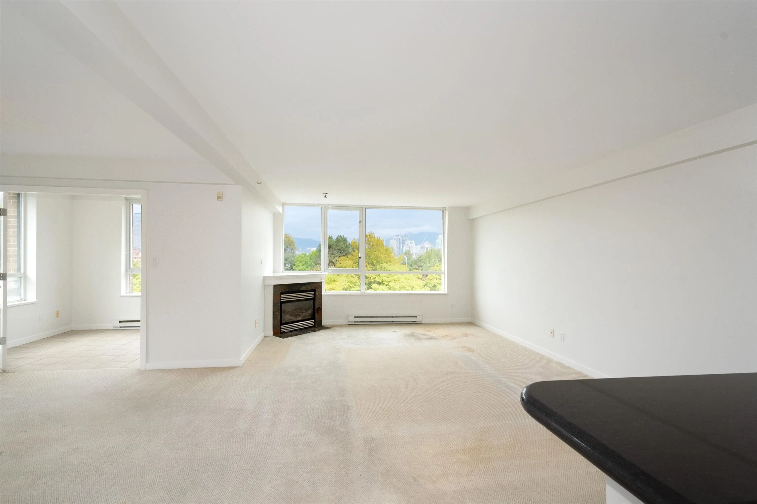 1485 W 6th Avenue #401