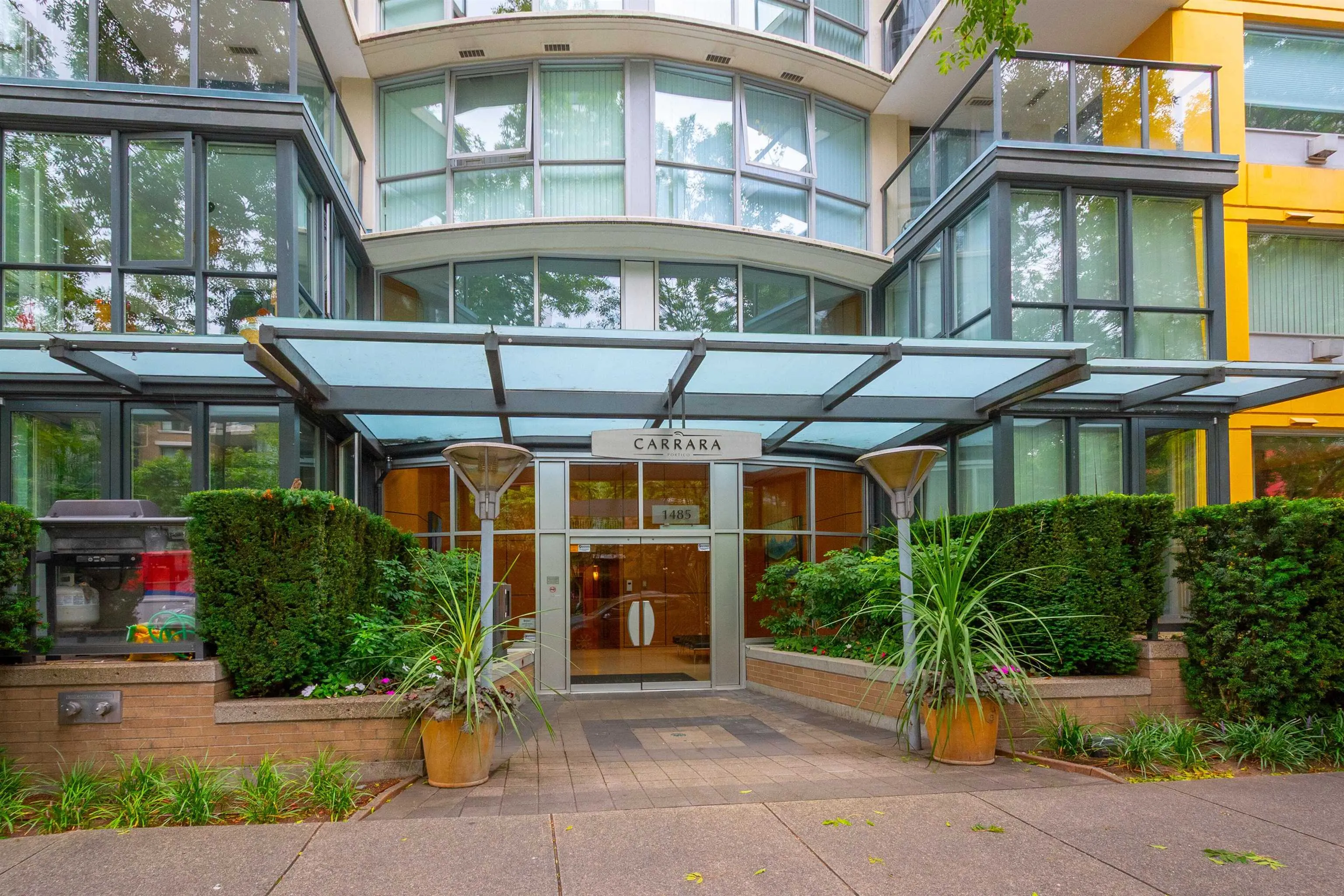 1485 W 6th Avenue #401