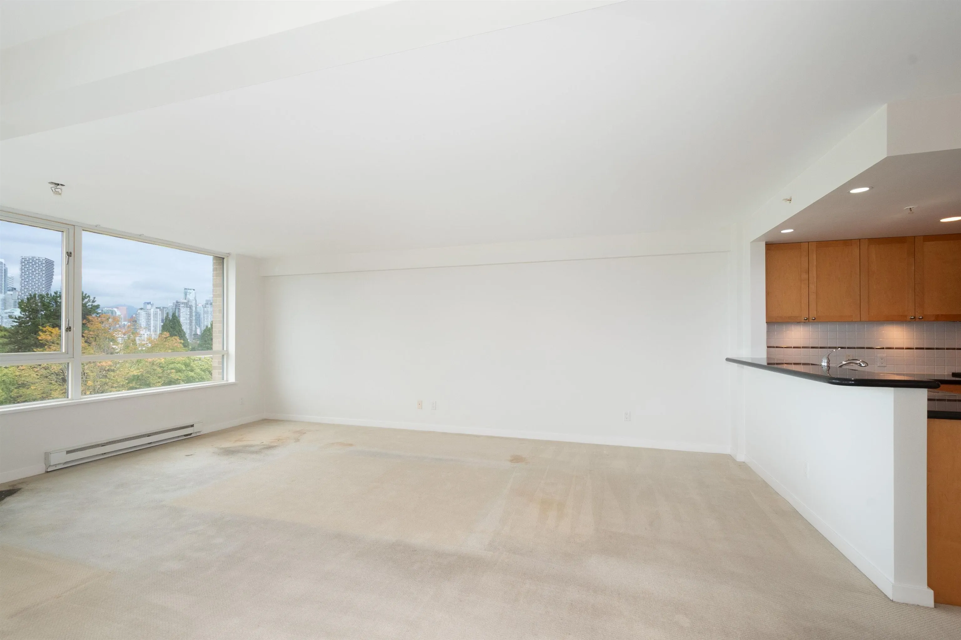 1485 W 6th Avenue #401