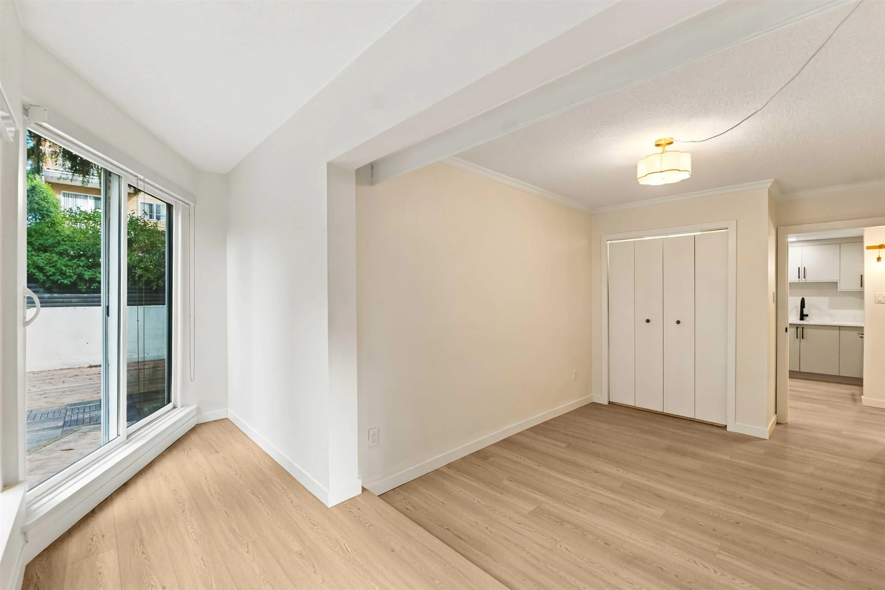 1322 Martin Street #102