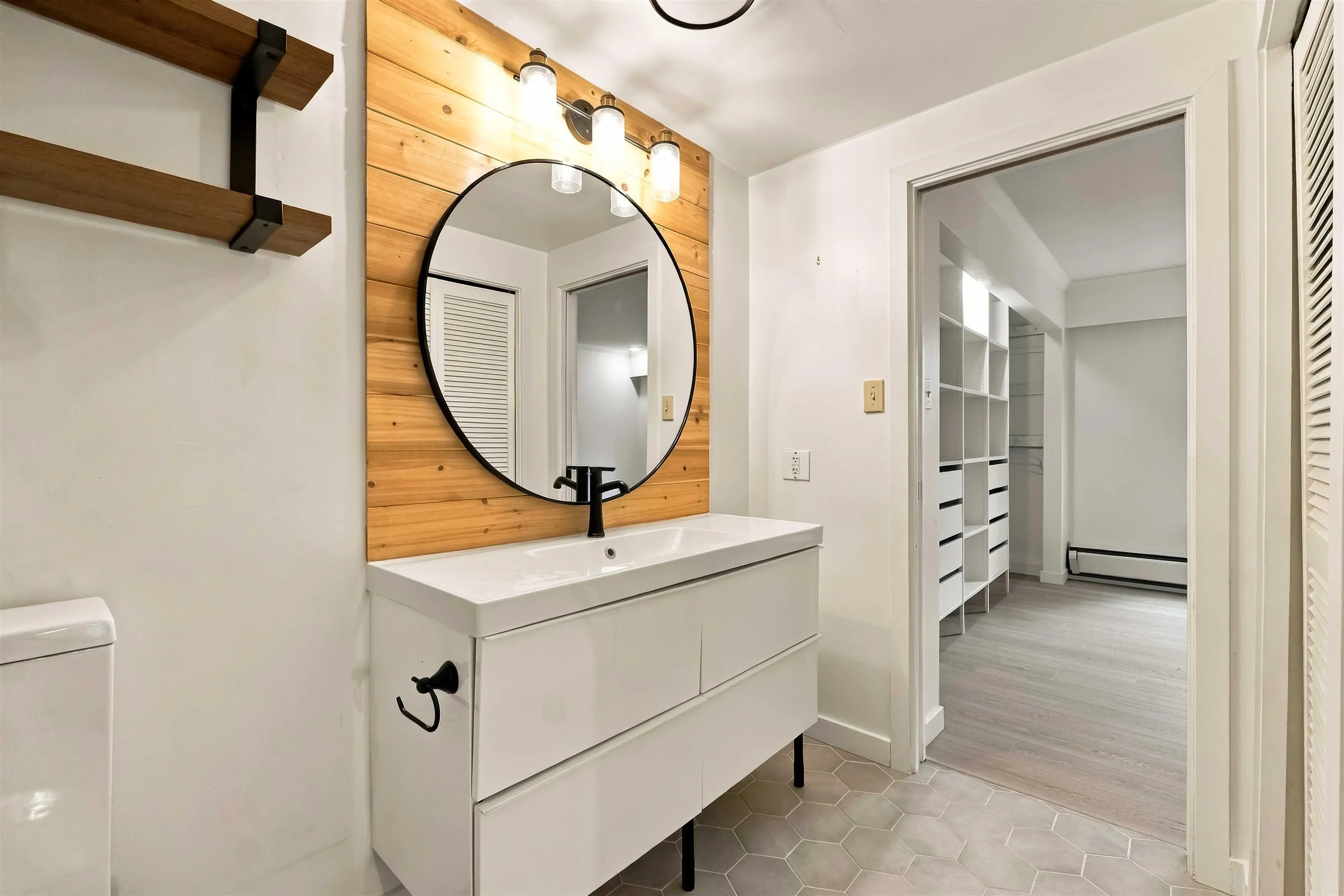1322 Martin Street #102