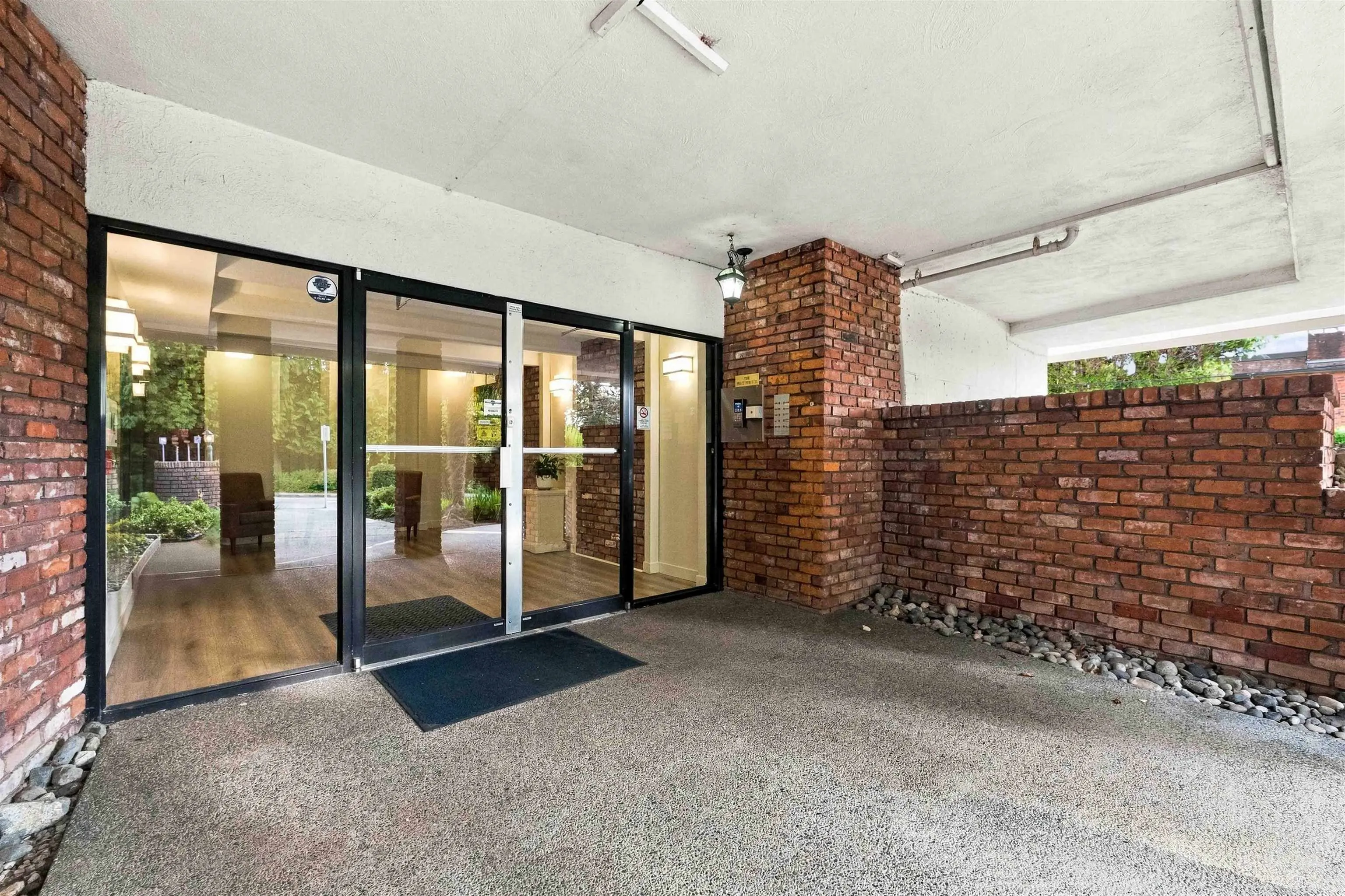 1322 Martin Street #102