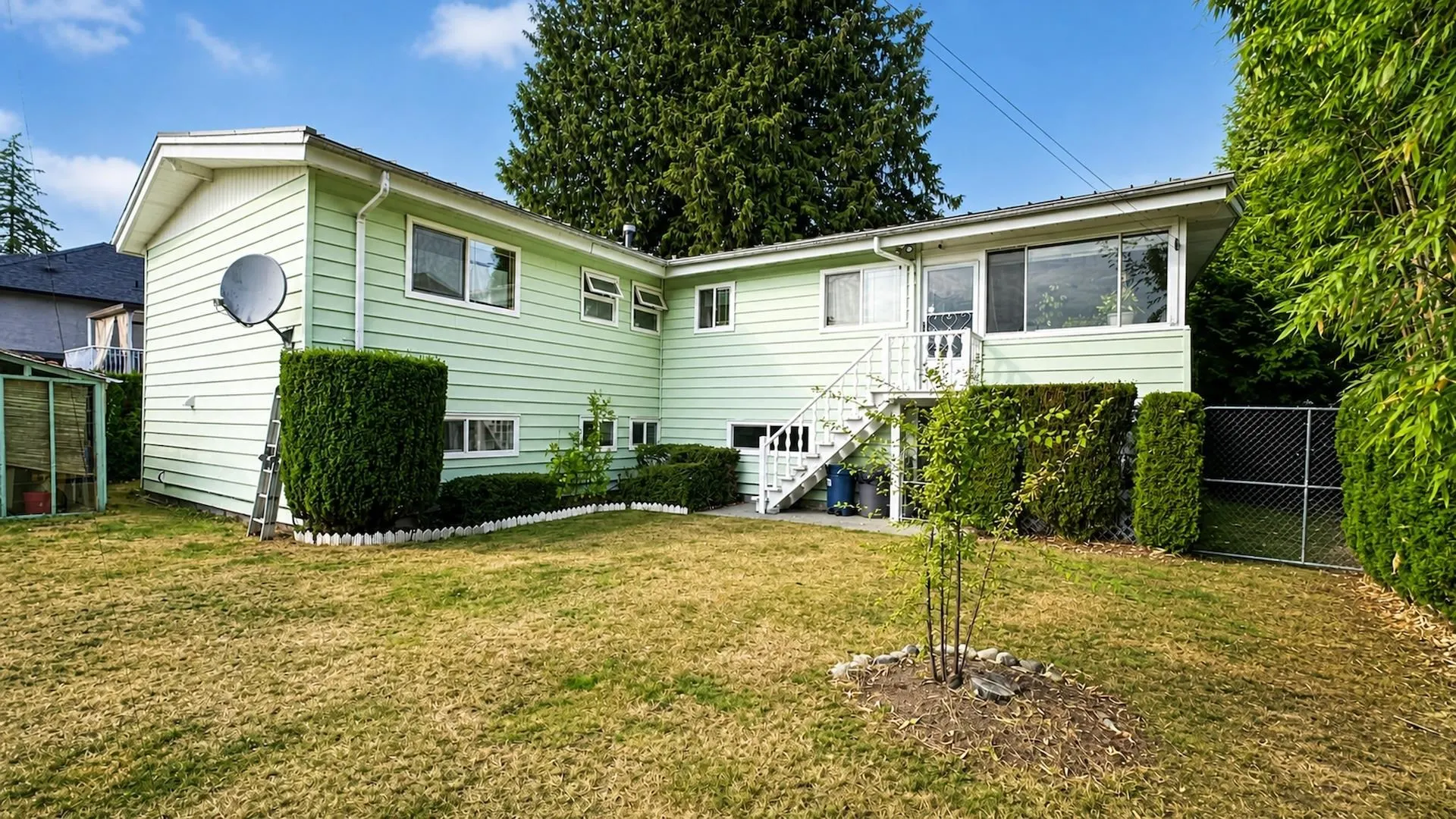 1104 Milford Avenue