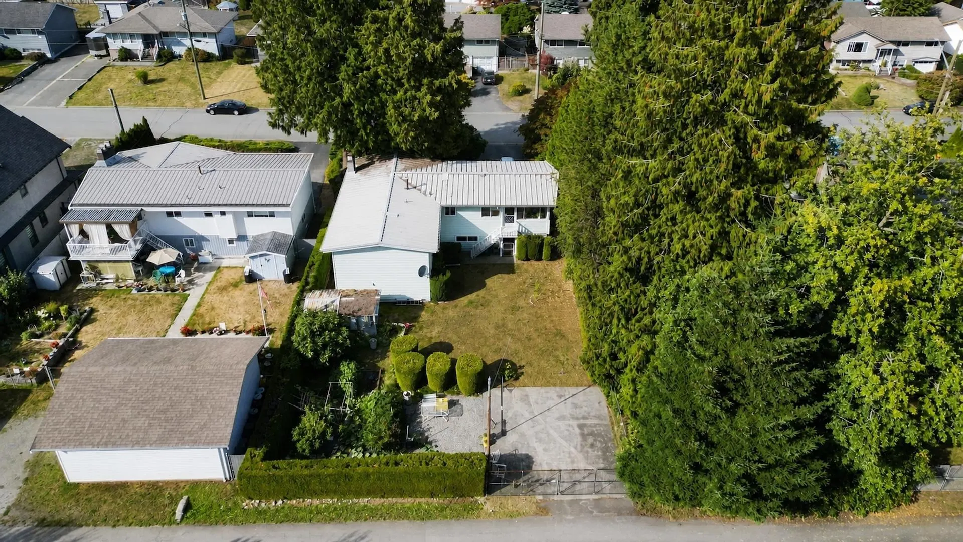 1104 Milford Avenue