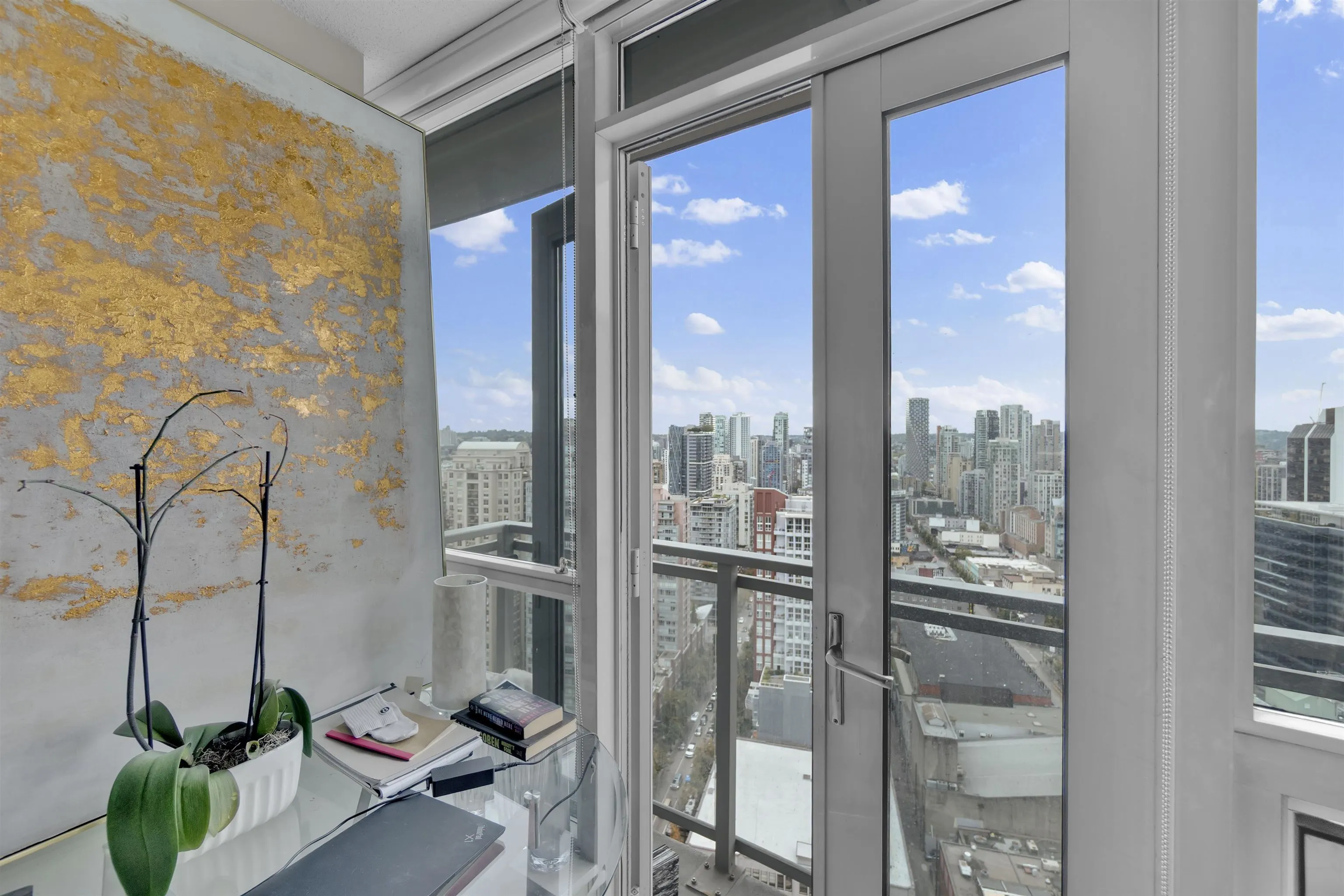 833 Seymour Street #2908