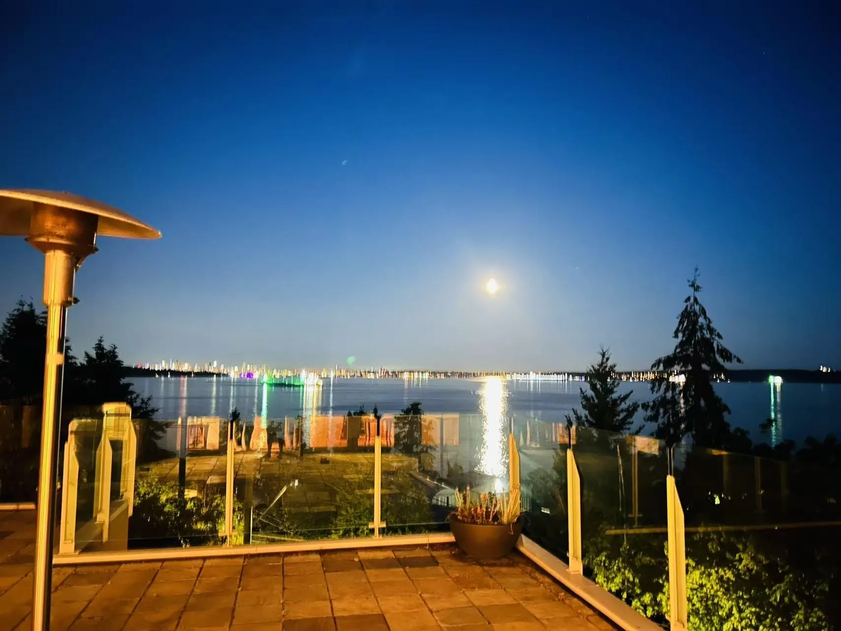 4180B Rose Crescent
