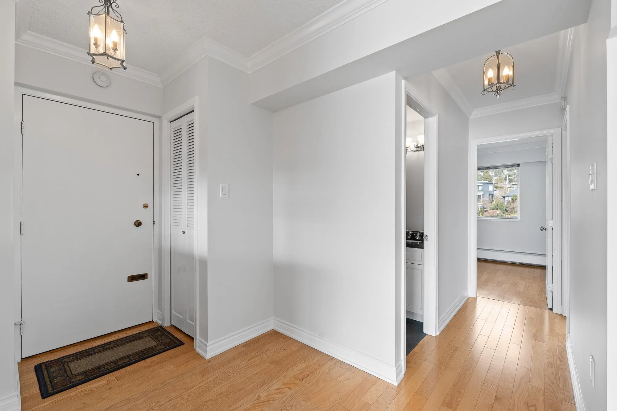 150 24th Street #203