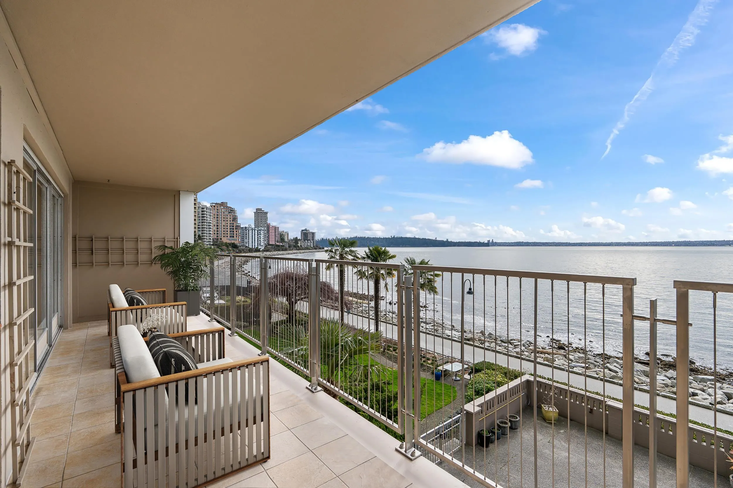 150 24th Street #203